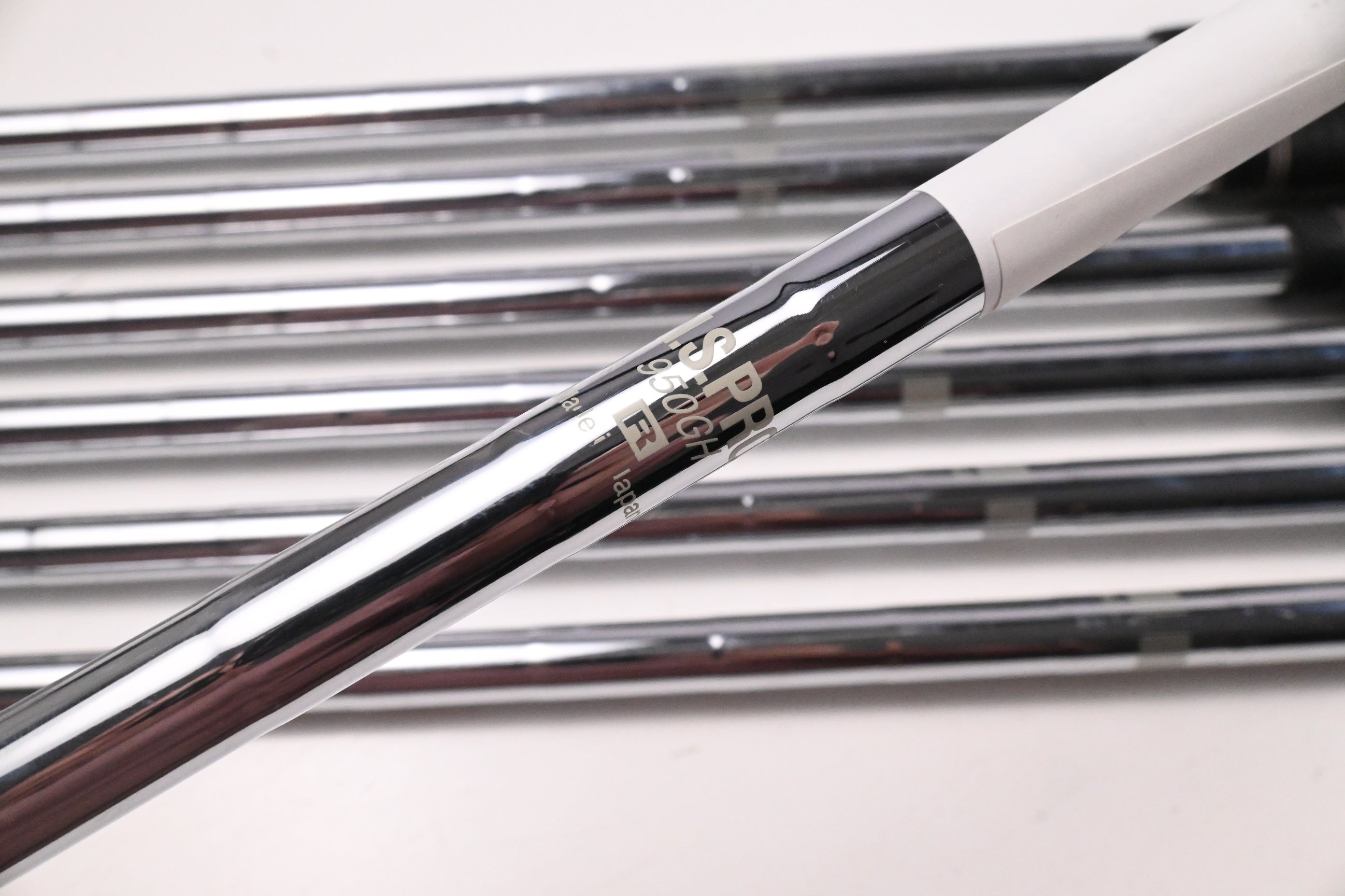 Callaway Apex Pro 19 Irons / 5-PW+GW / Regular Flex N.S.Pro 950GH Shafts