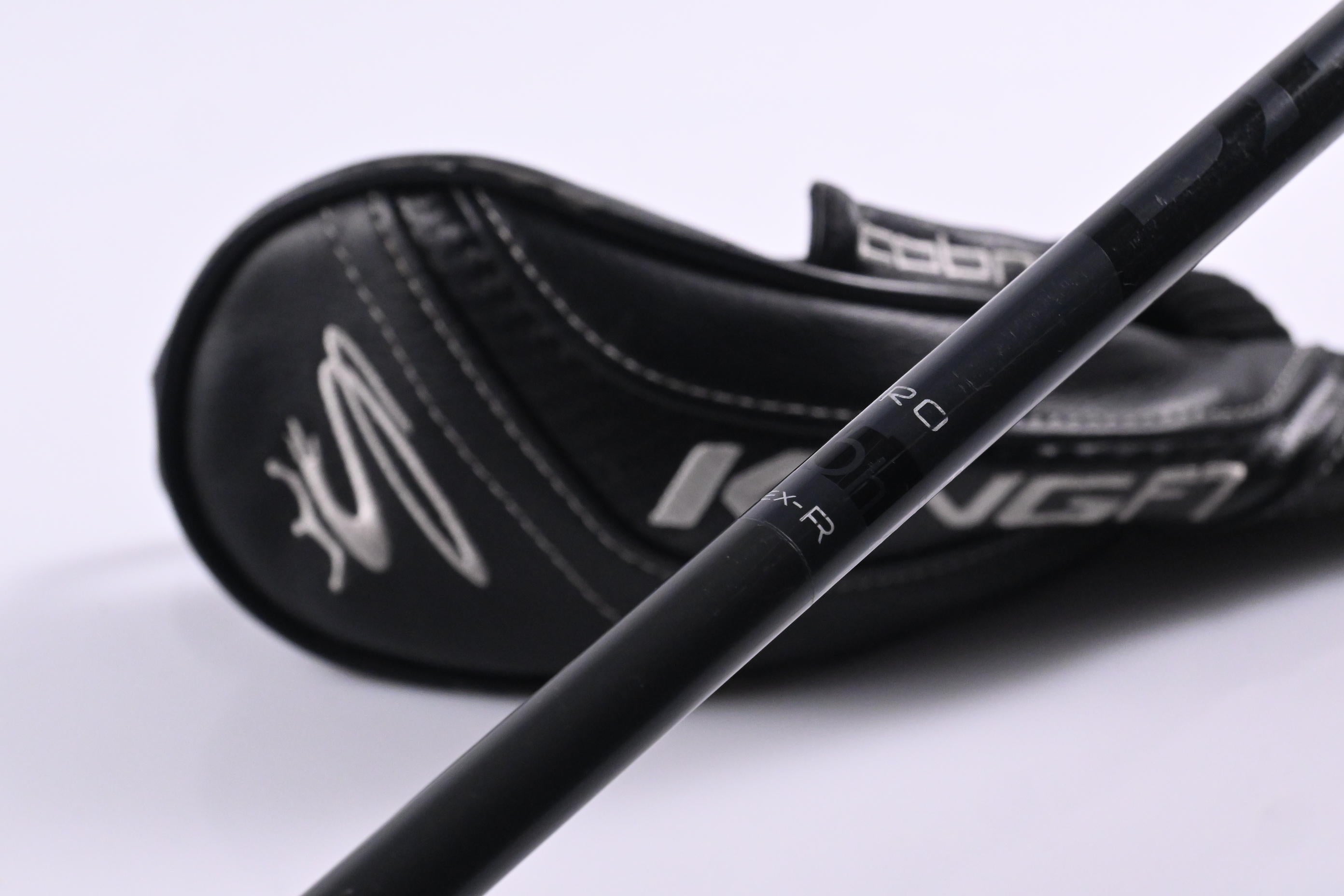 Cobra King F7 #3-4 Hybrid / 19-22 Degree / Regular Flex Fujikura Pro 75 Shaft