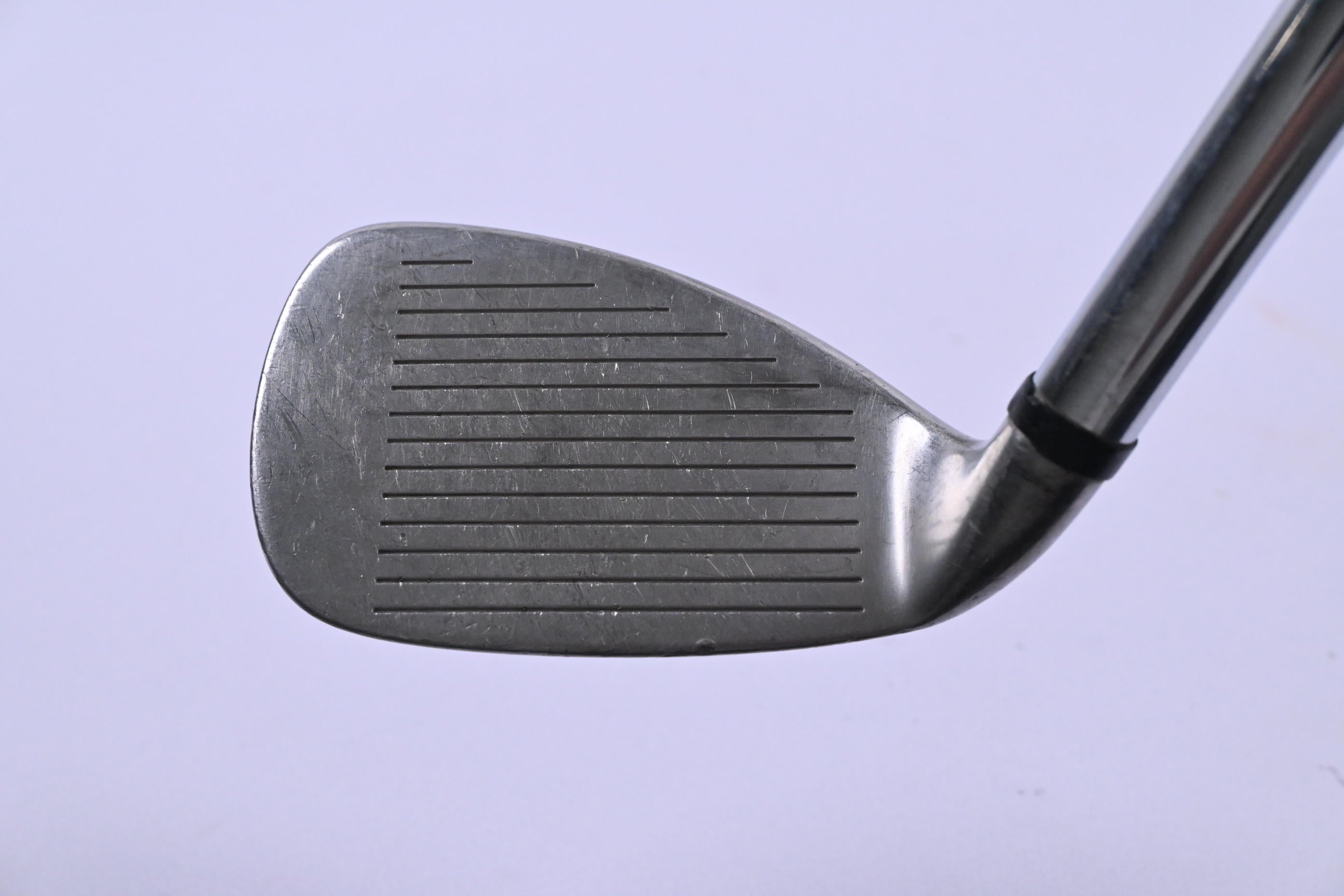 Wilson Fat Shaft Sand Wedge / 56 Degree / Regular Flex Fat Shaft Platinum