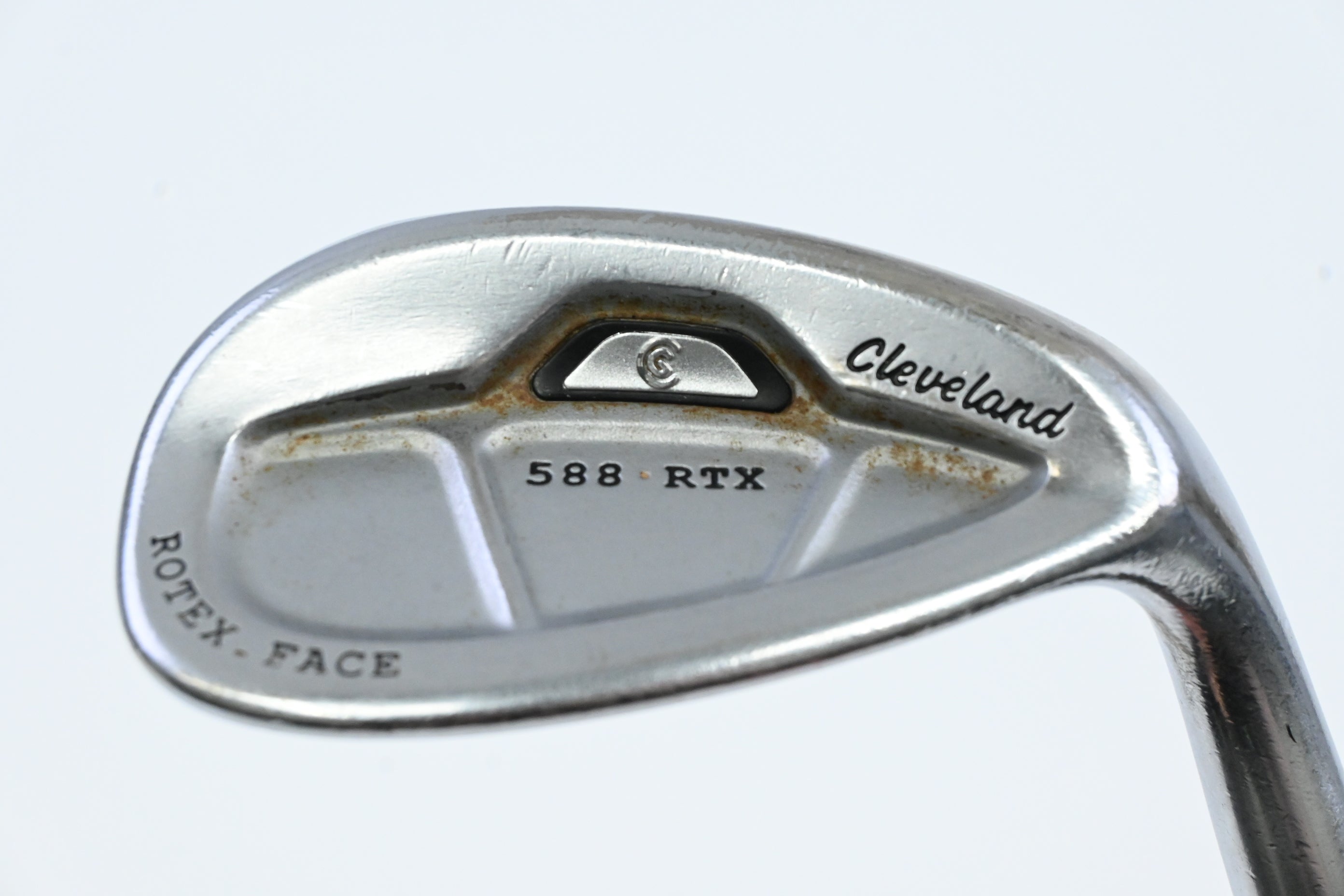 Cleveland 588 RTX Sand Wedge / 56 Degree / Wedge Flex Dynamic Gold Shaft