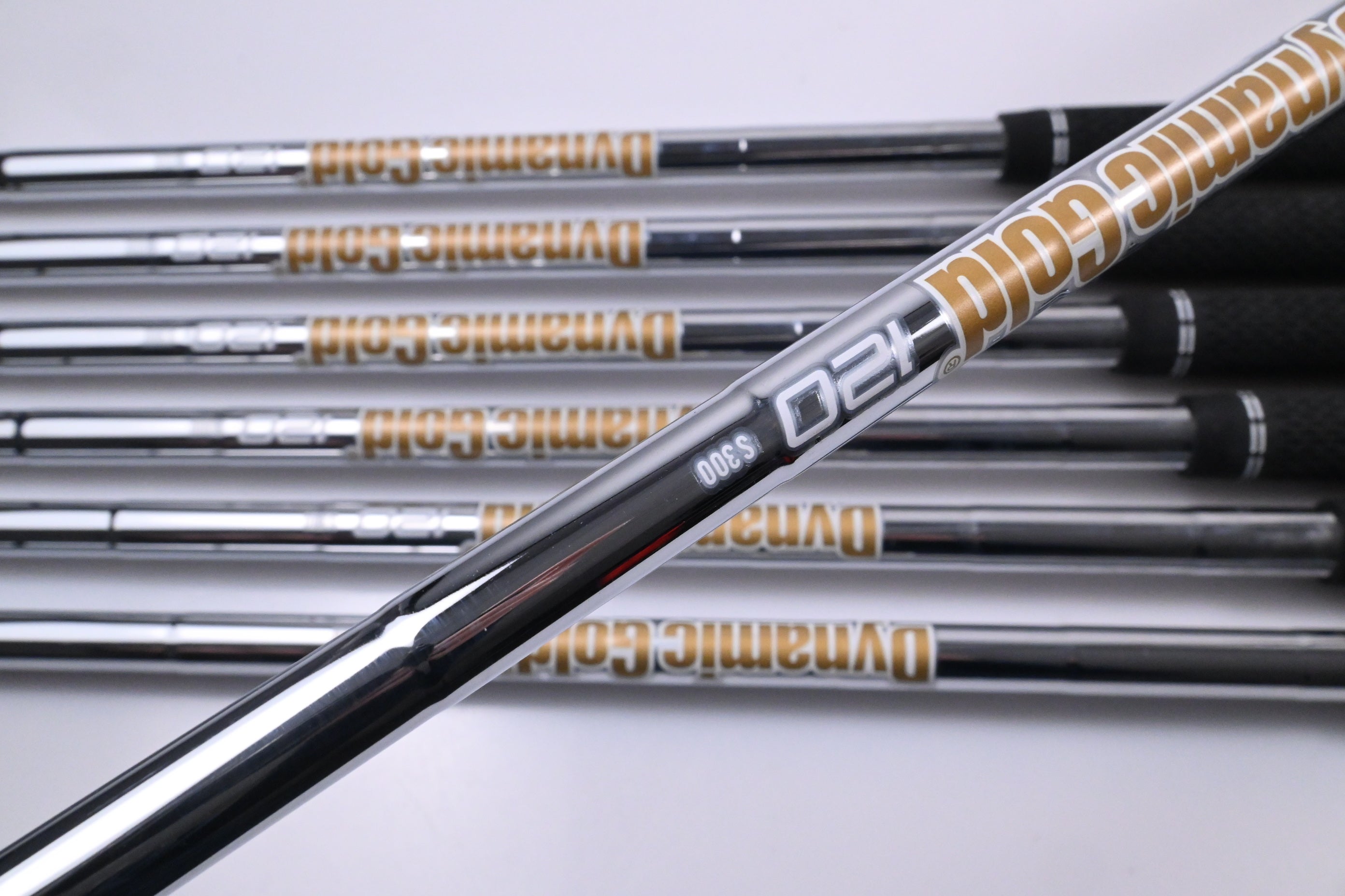 Ping I240 Irons / 4-PW / White Dot / Stiff Flex Dynamic Gold 120 S300 Shafts