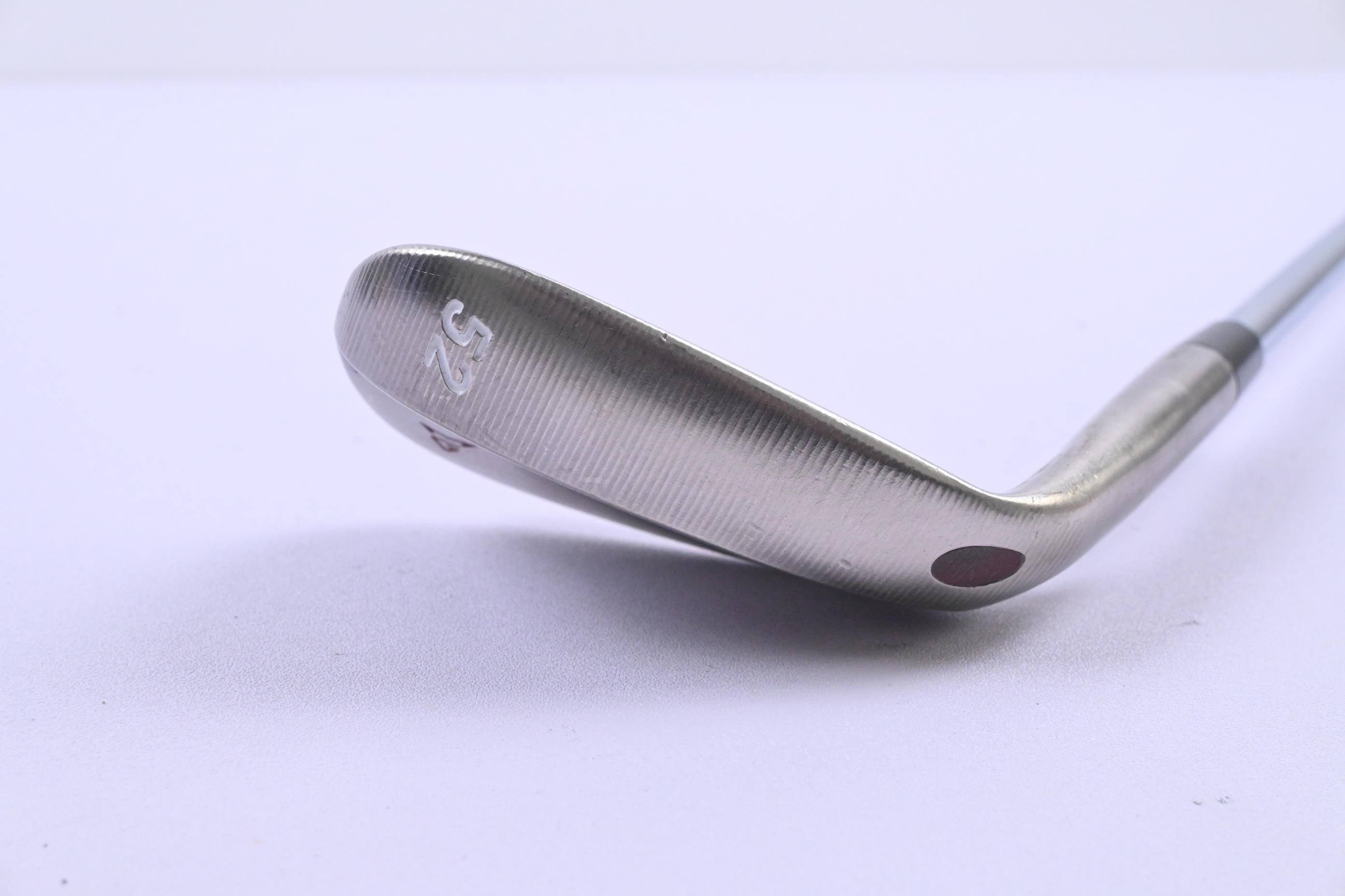 Taylormade Milled Grind  Gap Wedge / 52 Degree / Wedge Flex Dynamic Gold