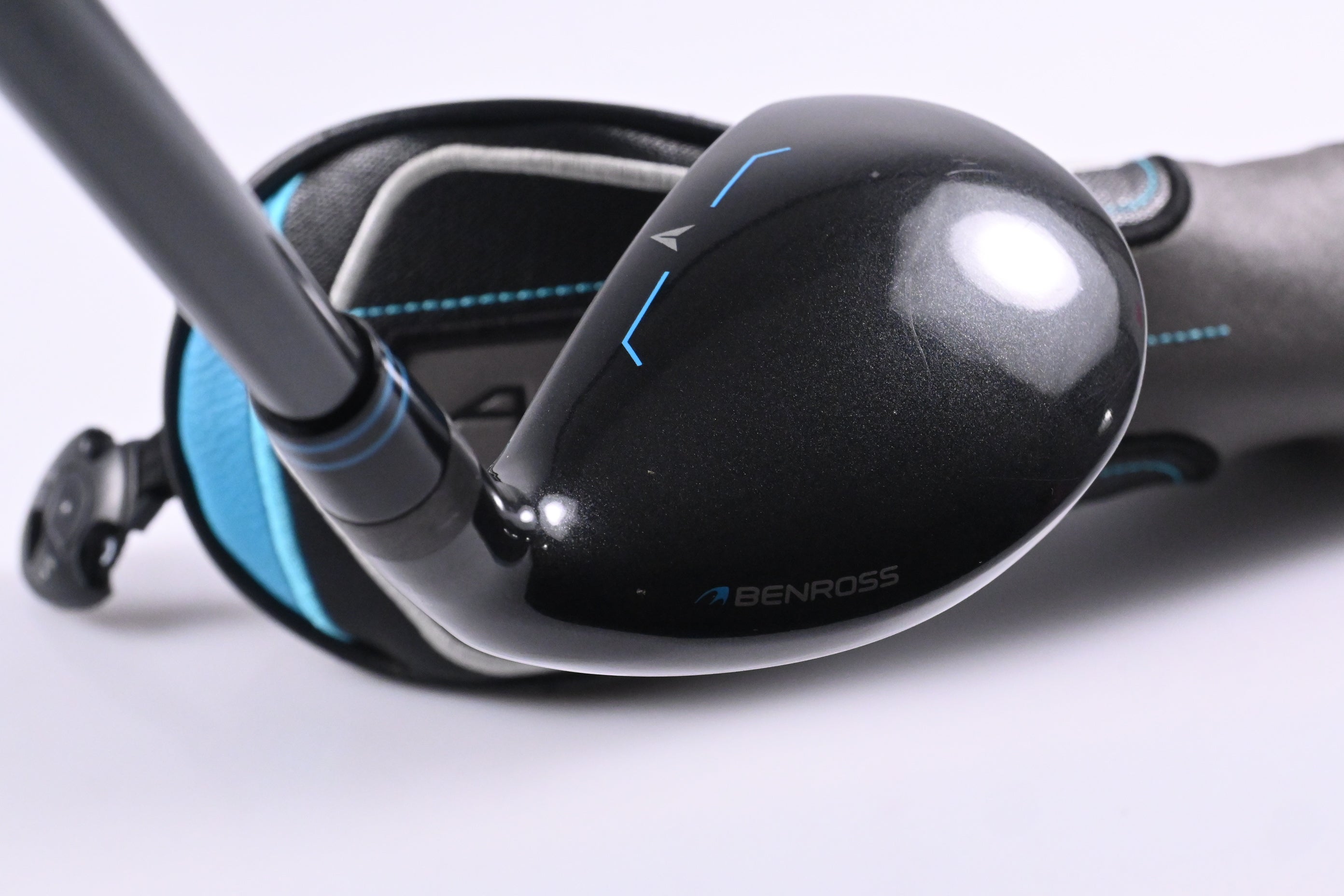 Benross Aero X #4 Hybrid / 24 Degree / Senior Flex Fujikura Vista Pro 50 Shaft