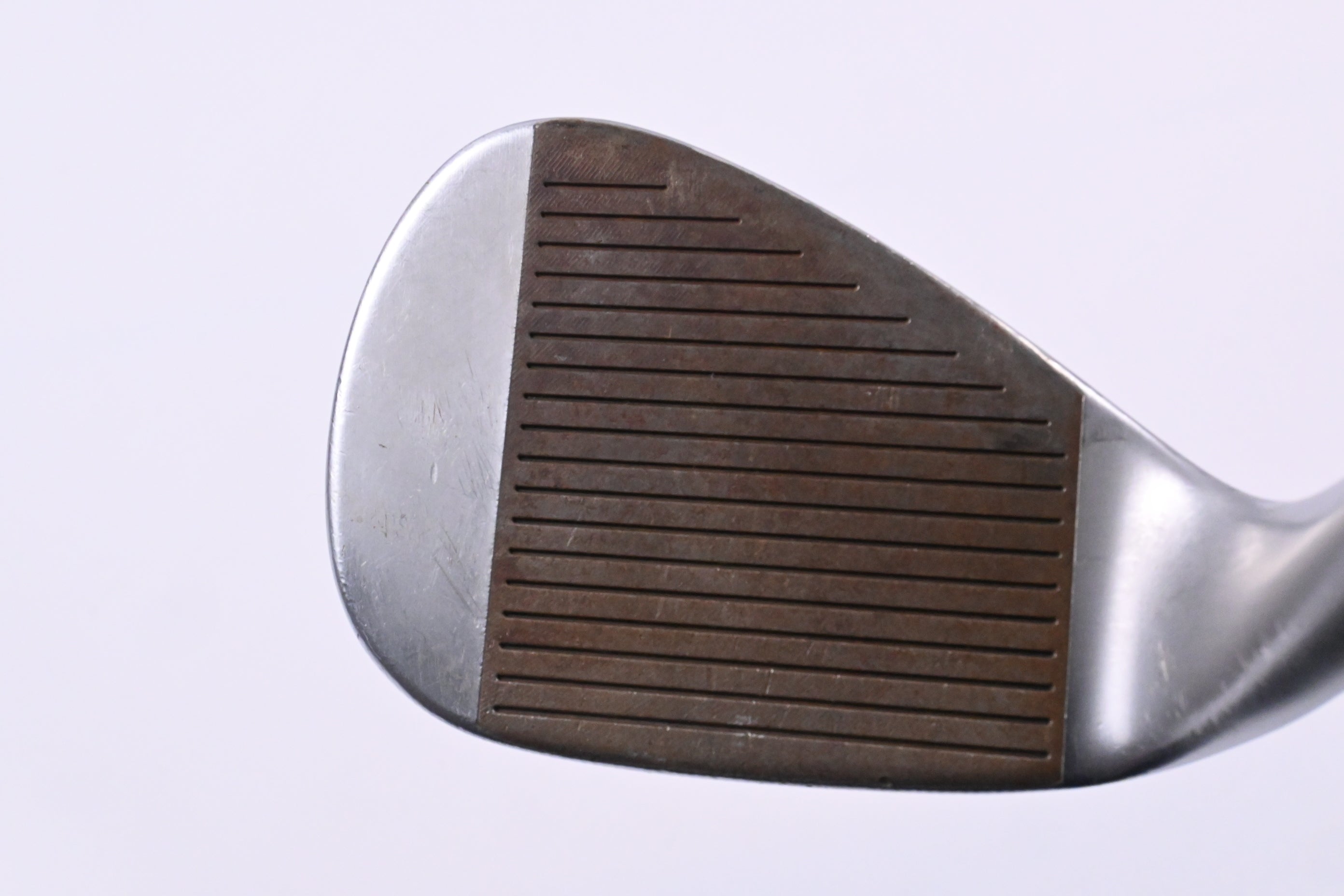Taylormade Milled Grind 4 Sand Wedge / 54 Degree / Wedge Flex Dynamic Gold 115 Shaft