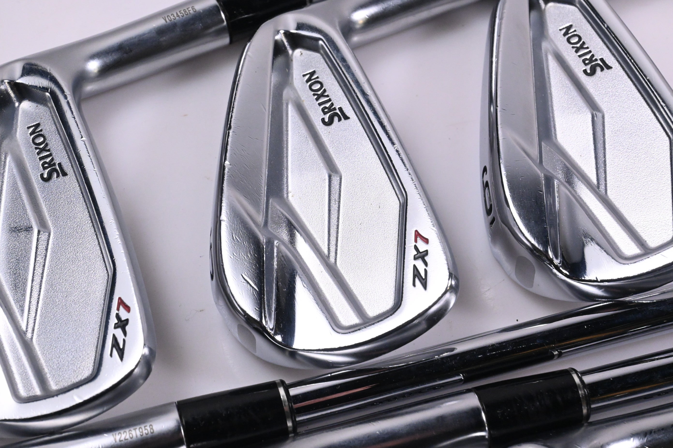 Srixon ZX7 Irons / 4-PW / Stiff Flex N.S.Pro Modus³ Tour 105 Shafts