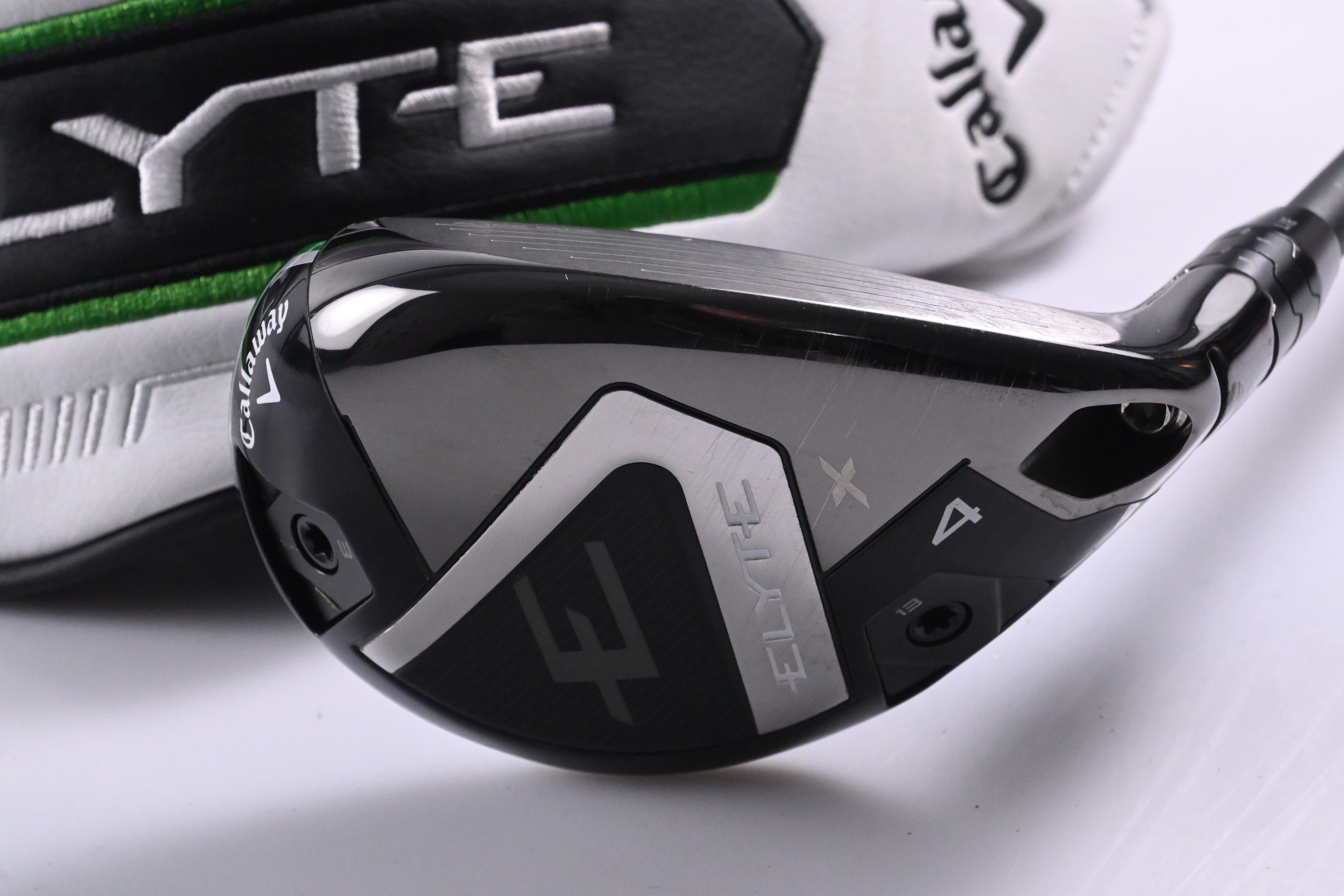 Callaway Elyte X #4 Hybrid / 21 Degree / Senior Flex Vanquish 5 Shaft