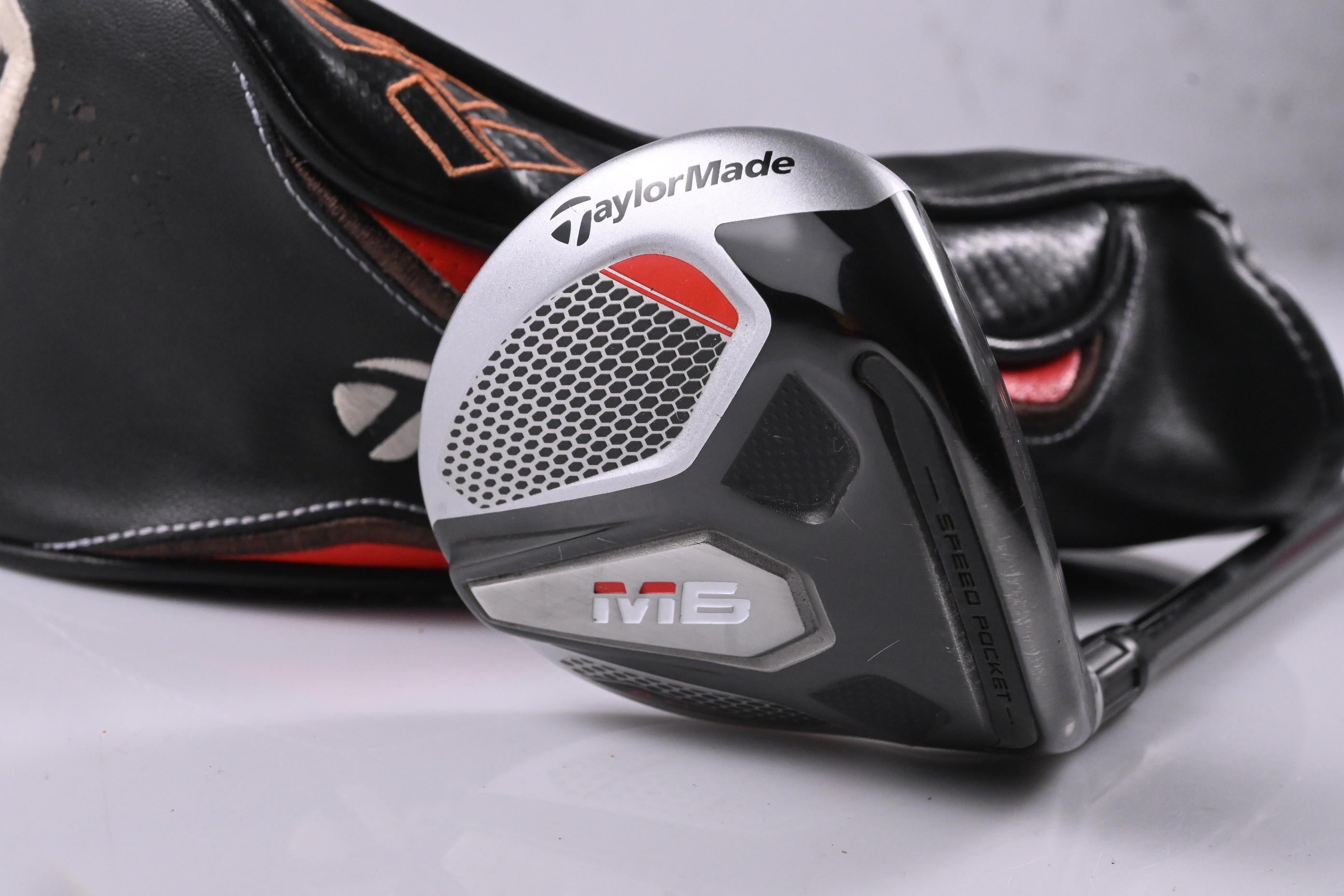 Taylormade M6 #5 Wood / 19 Degree / Regular Flex Fujikura Atmos Orange 5 Shaft