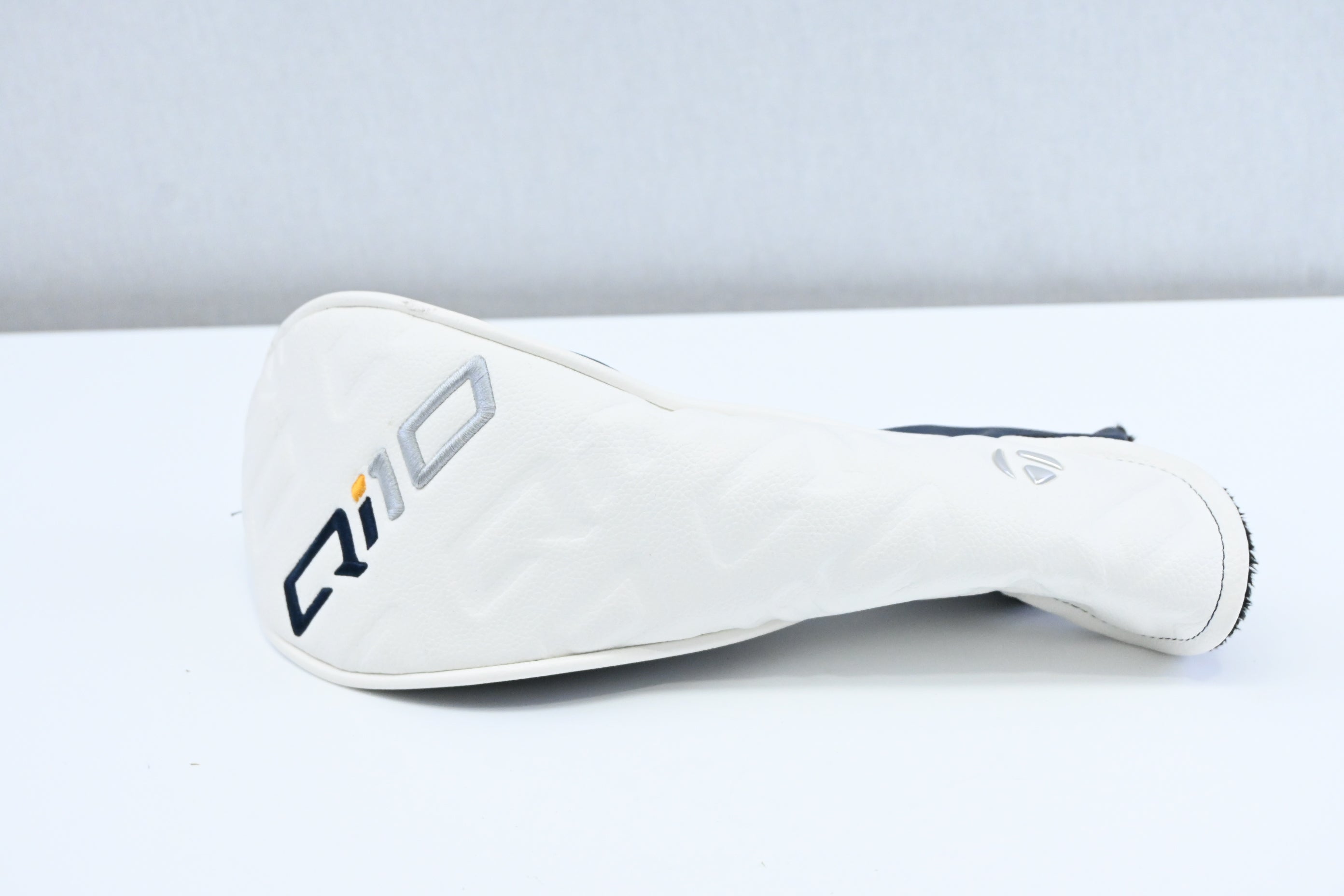 Taylormade Qi10 #5 Wood / 18 Degree / Regular Flex Fujikura Ventus TR Blue 6