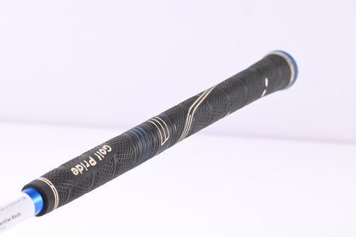 Left Hand Taylormade Jetspeed Driver / 9.5 Degree / Regular Flex Matrix VeloxT
