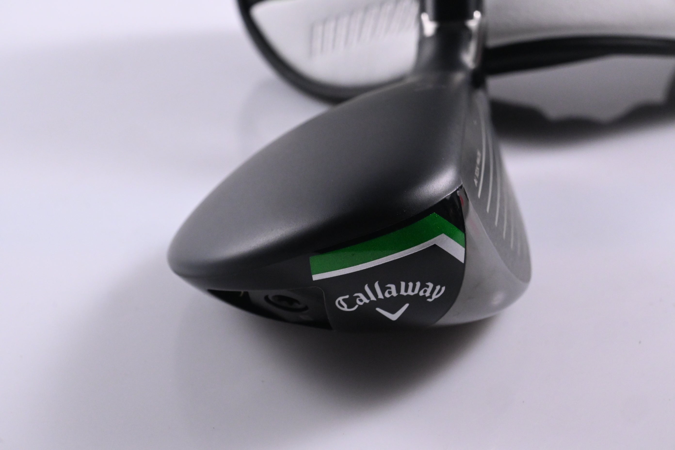 Callaway Elyte X #4 Hybrid / 21 Degree / Senior Flex Vanquish 5 Shaft