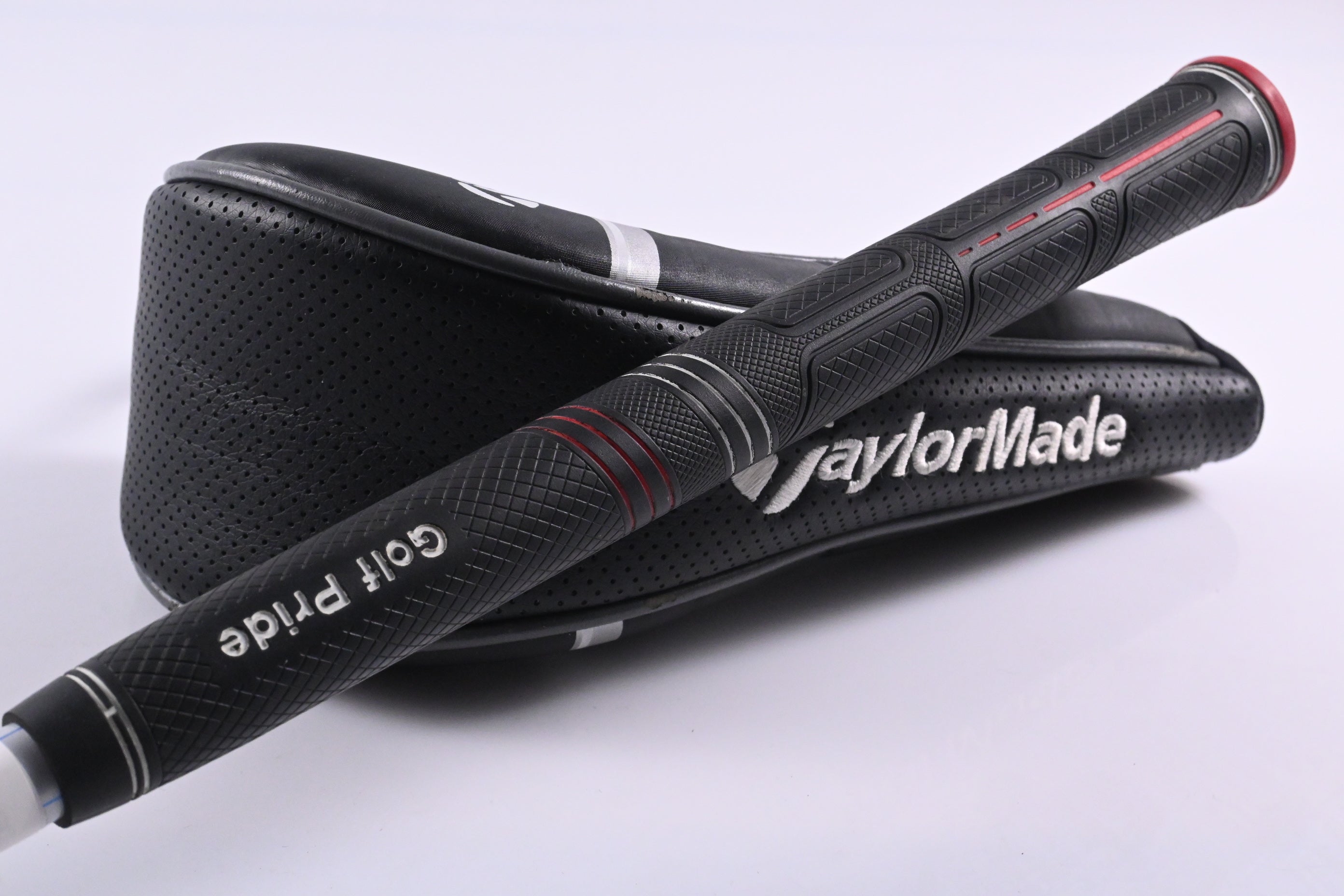 Taylormade SLDR-S #4 Hybrid / 22 Degree / Regular Flex Fujikura Speeder 72 Shaft