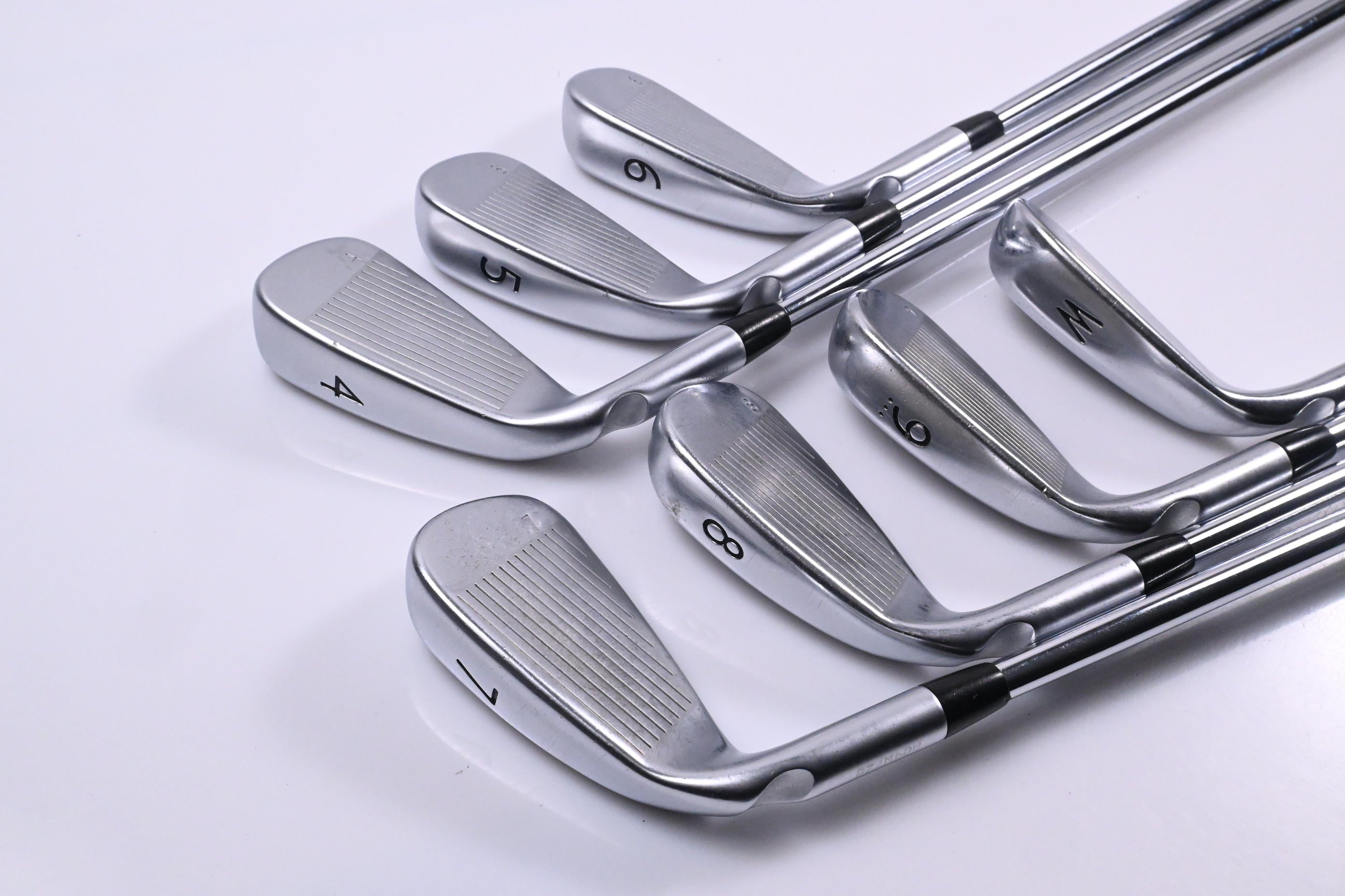 Ping G400 Irons / 4-PW / Green Dot / Regular Flex Ping AWT 2.0 Shafts