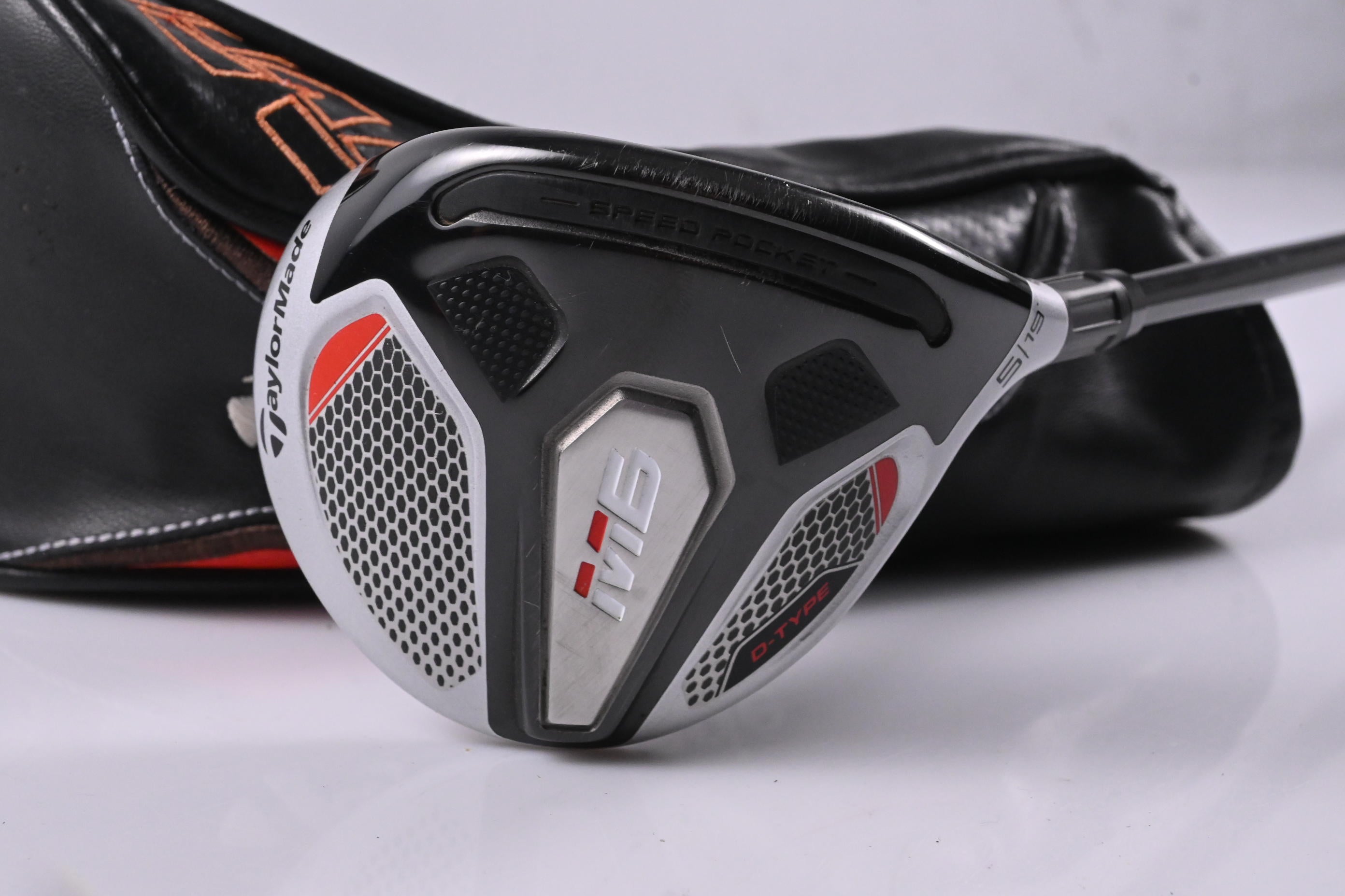 Taylormade M6 #5 Wood / 19 Degree / Regular Flex Fujikura Atmos Orange 5 Shaft