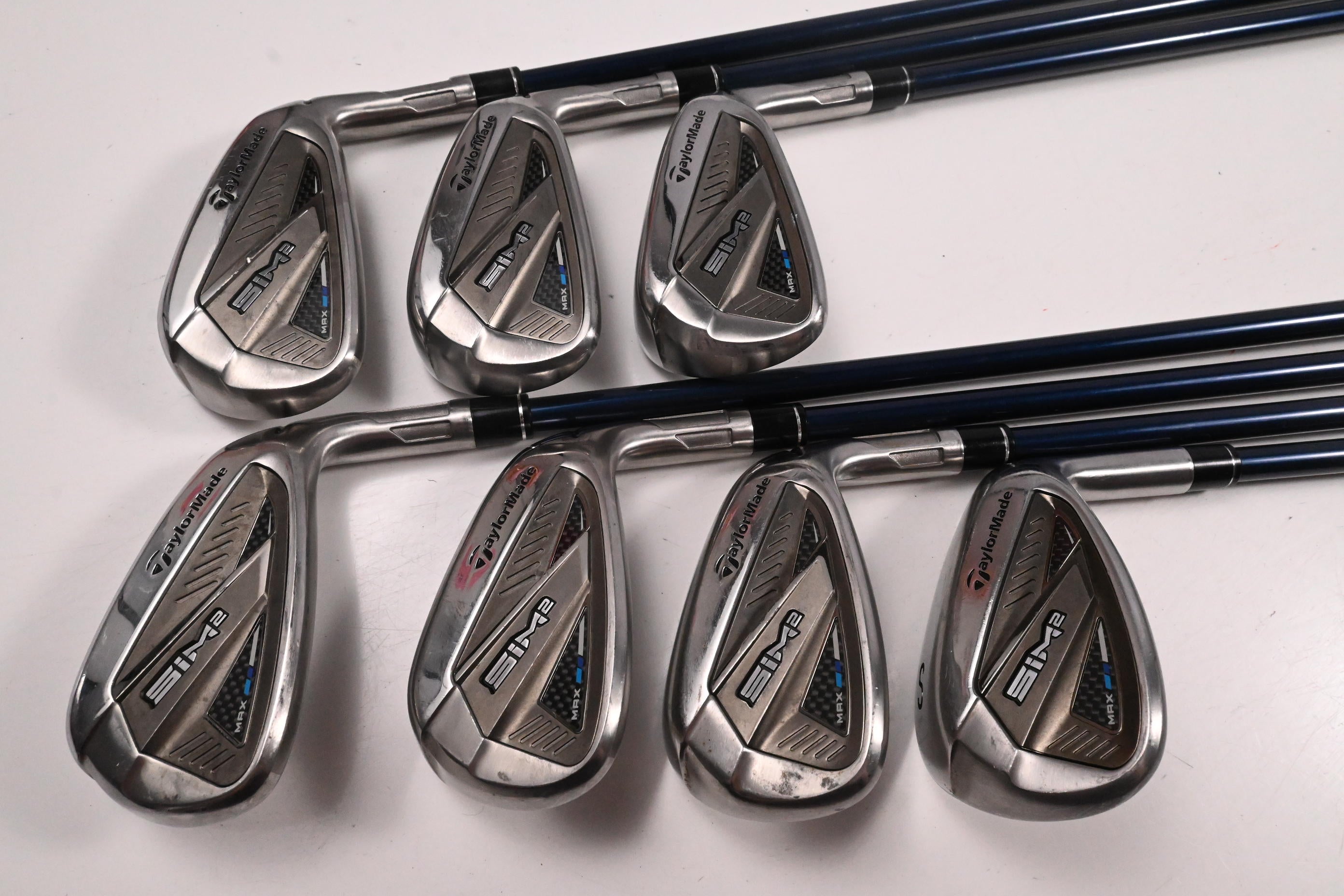 Taylormade SIM2 Max Irons / 5-PW+SW / Regular Flex Fujikura Ventus Blue 6 Shafts