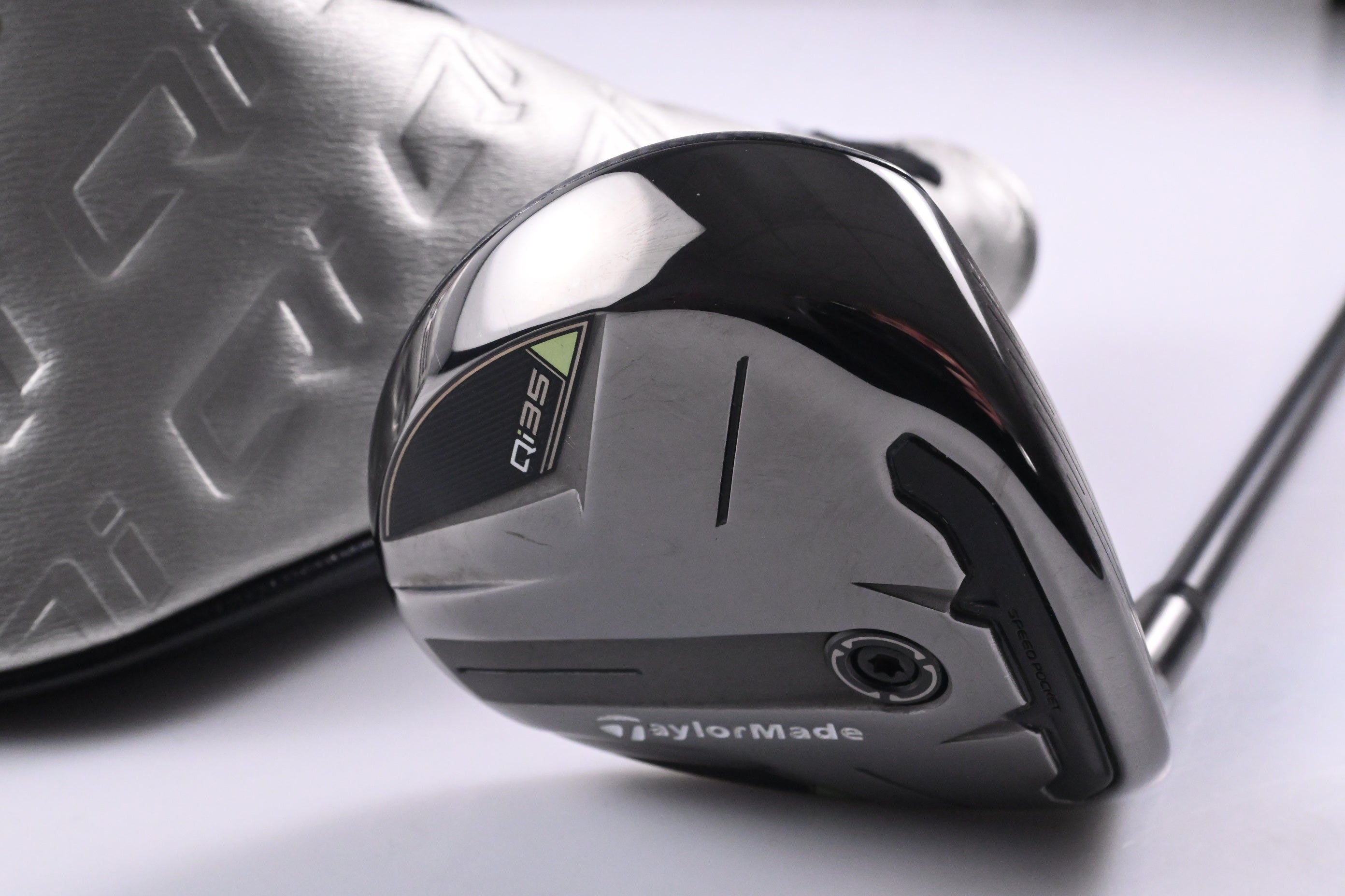 Taylormade Qi35 #7 Wood / 21 Degree / Regular Flex Ventus Blue 5 Shaft