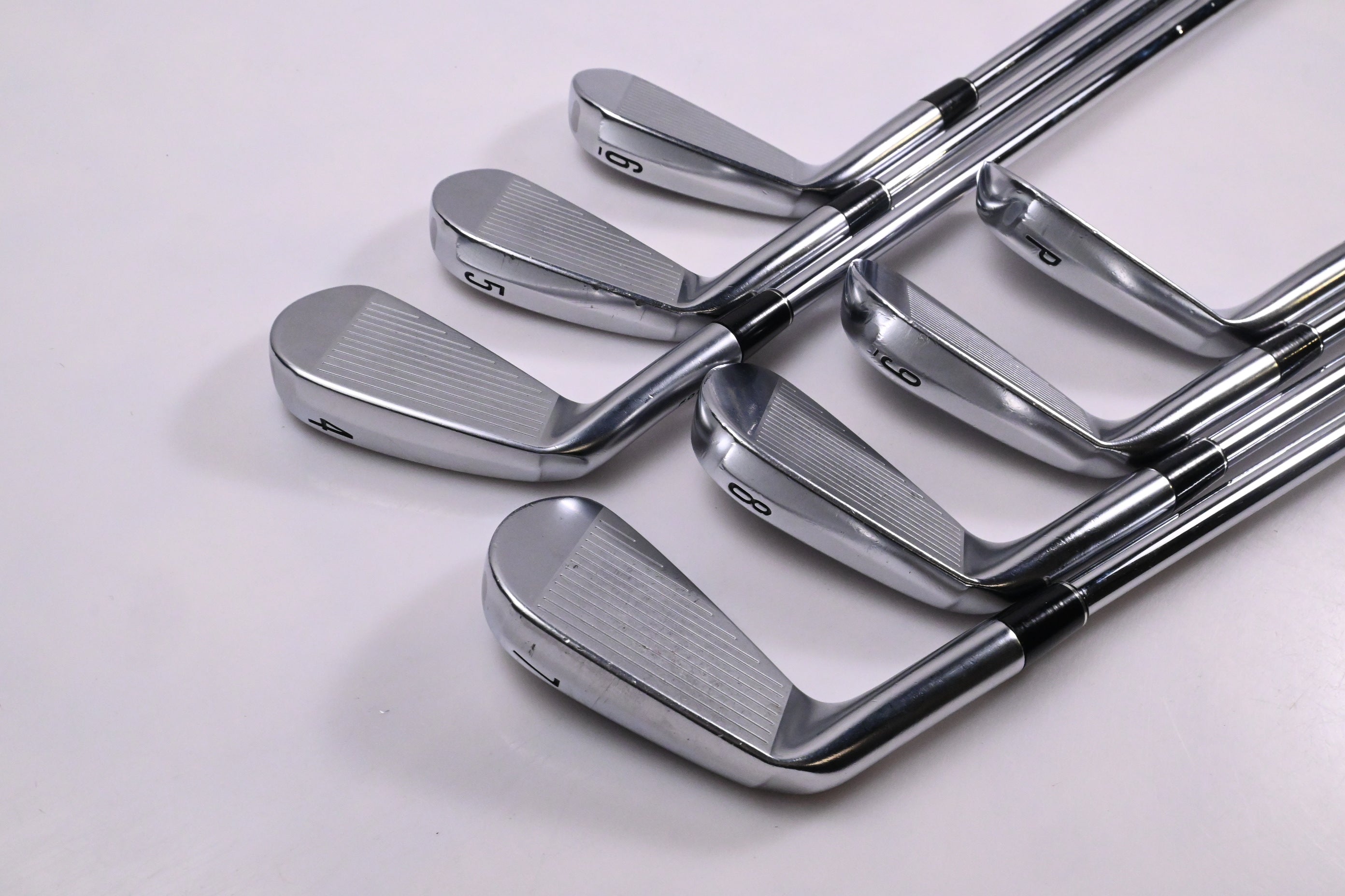 Srixon ZX7 Irons / 4-PW / Stiff Flex N.S.Pro Modus³ Tour 105 Shafts