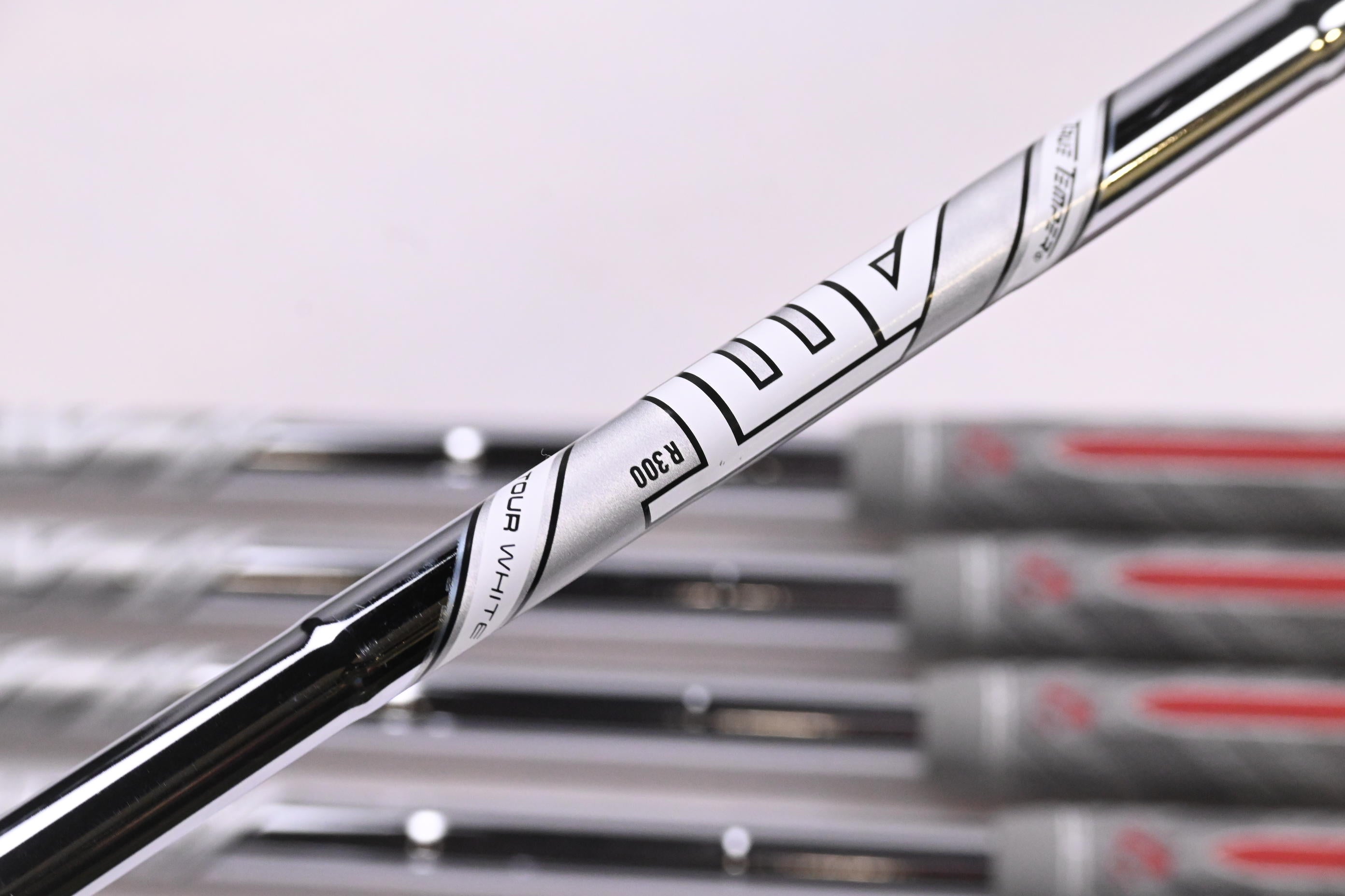 Titleist T100.S 2021 Irons / 6-PW+48° / Regular Flex AMT Tour White R300 Shafts