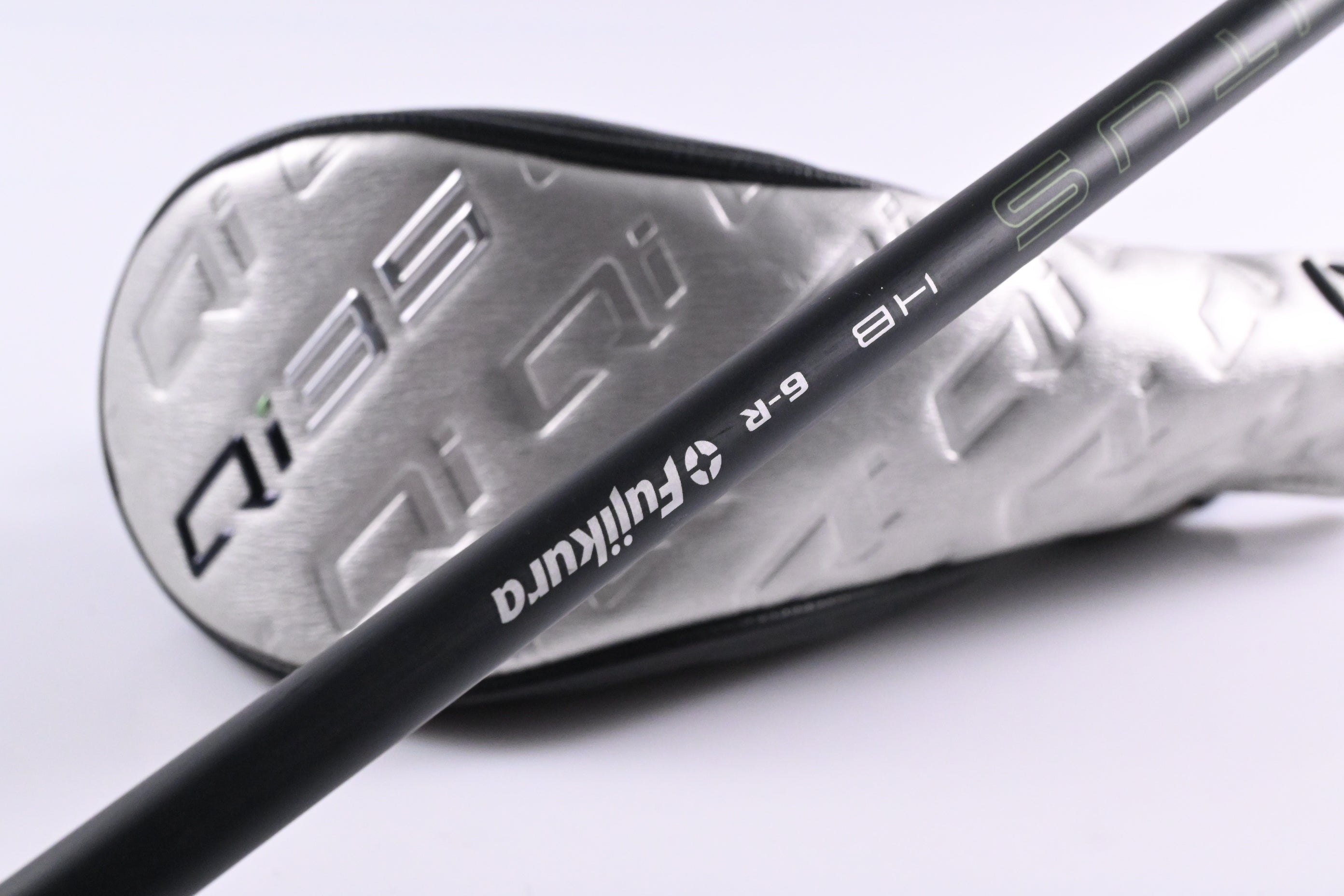 Taylormade Qi35 #4 Hybrid / 22 Degree / Regular Flex Fujikura Ventus Blue '25 6