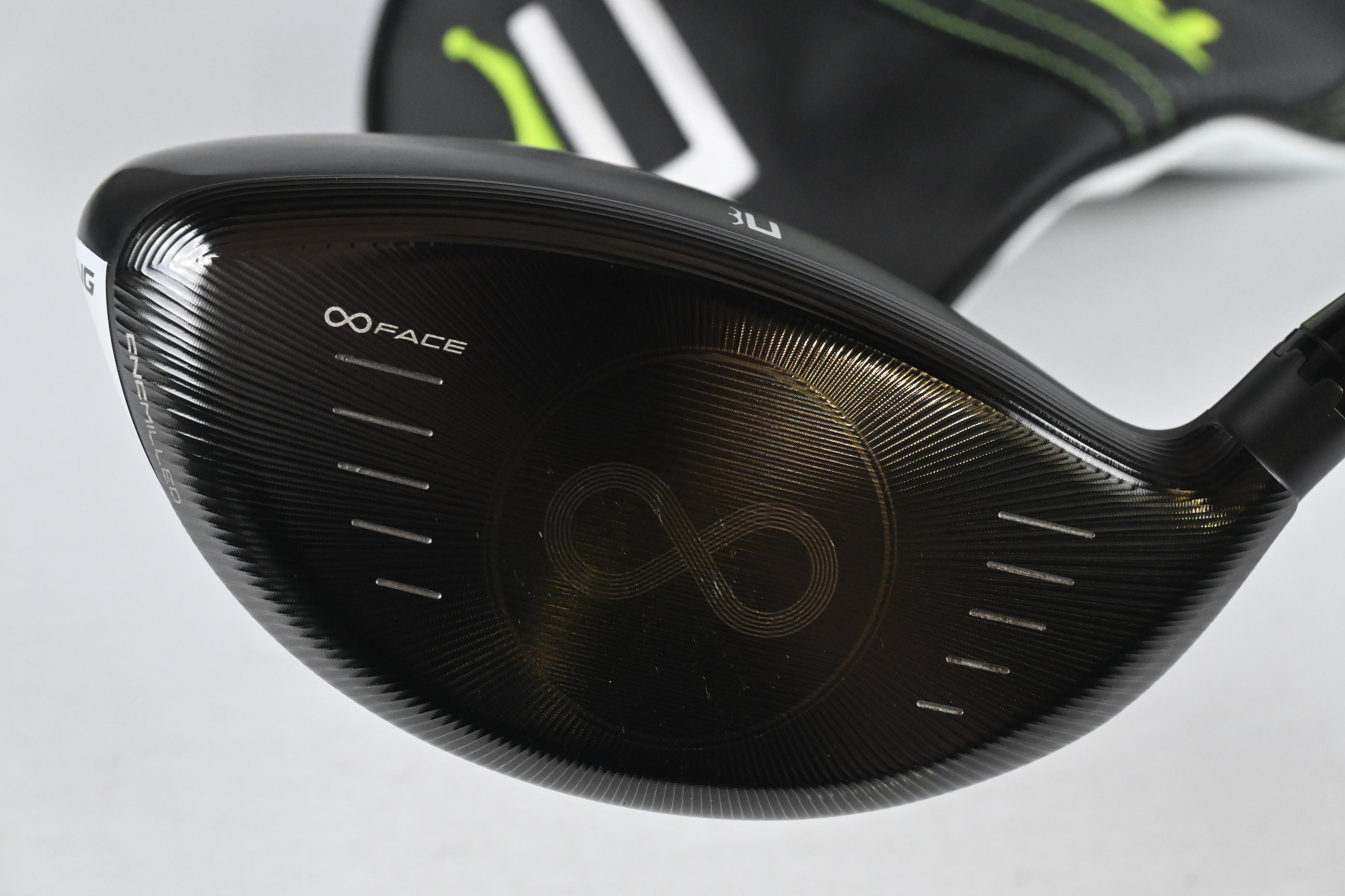 Cobra King Radspeed Driver / 10.5 Degree / Stiff Flex Fujikura Motore X F3 6