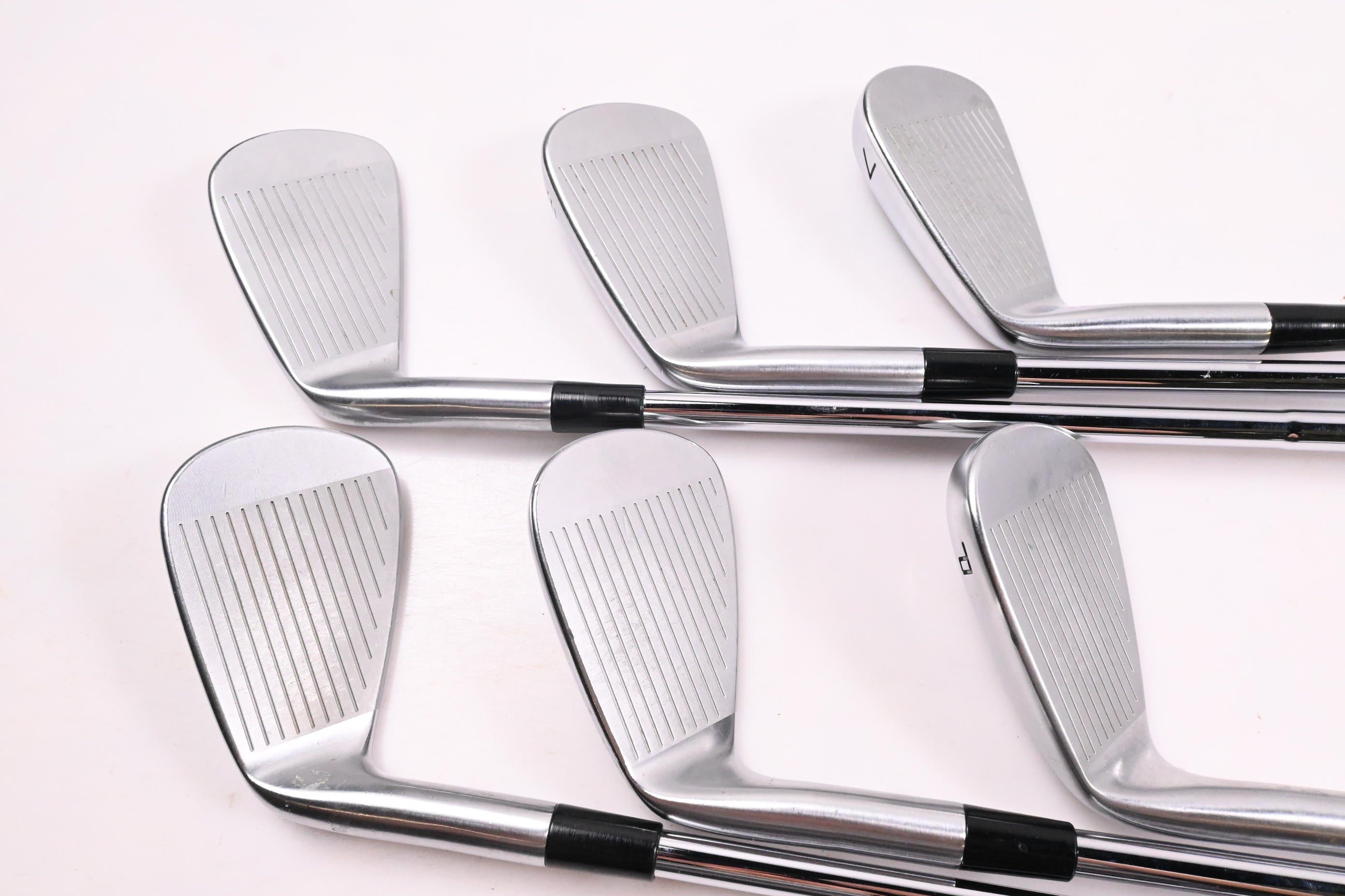Taylormade P.7CB Irons / 5-PW / Stiff Flex Dynamic Gold Mid 115 S300 Shafts