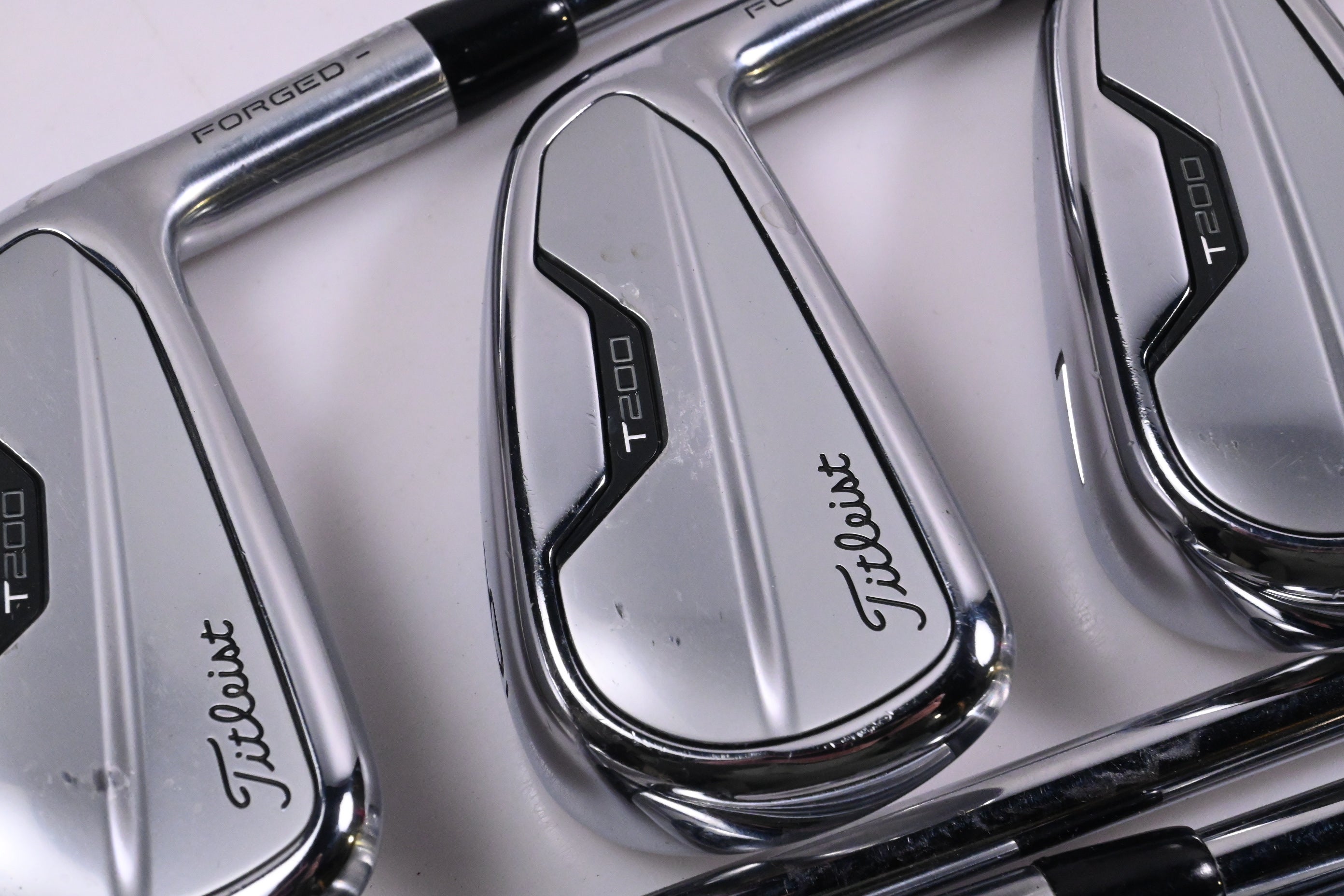 Titleist T200 2021 Irons / 5-PW+48° / Stiff Flex AMT Black S300 Shafts
