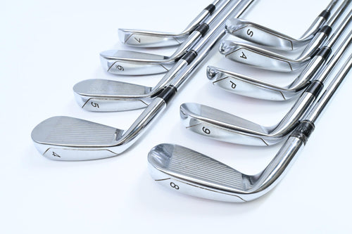 Taylormade R11 Irons / 4-PW+AW+SW / Regular Flex KBS 90 Shafts