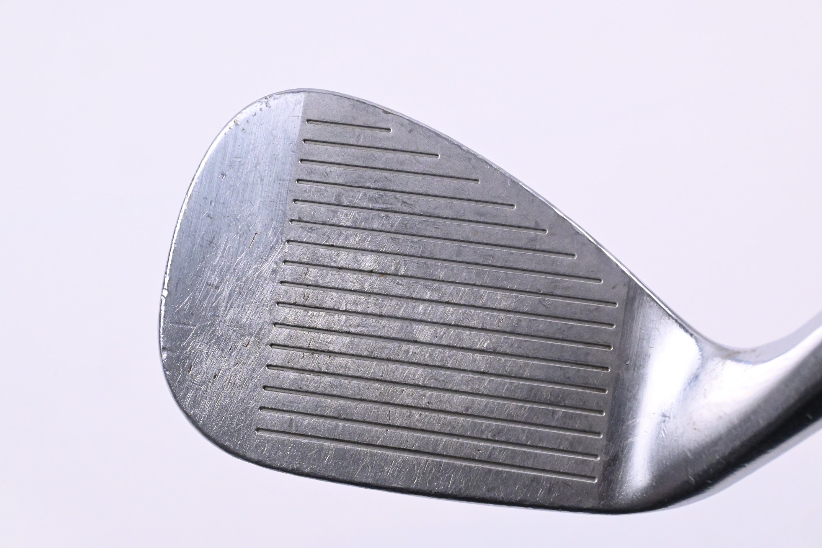 Taylormade Milled Grind Gap Wedge / 52 Degree / Wedge Flex Dynamic Gold Shaft