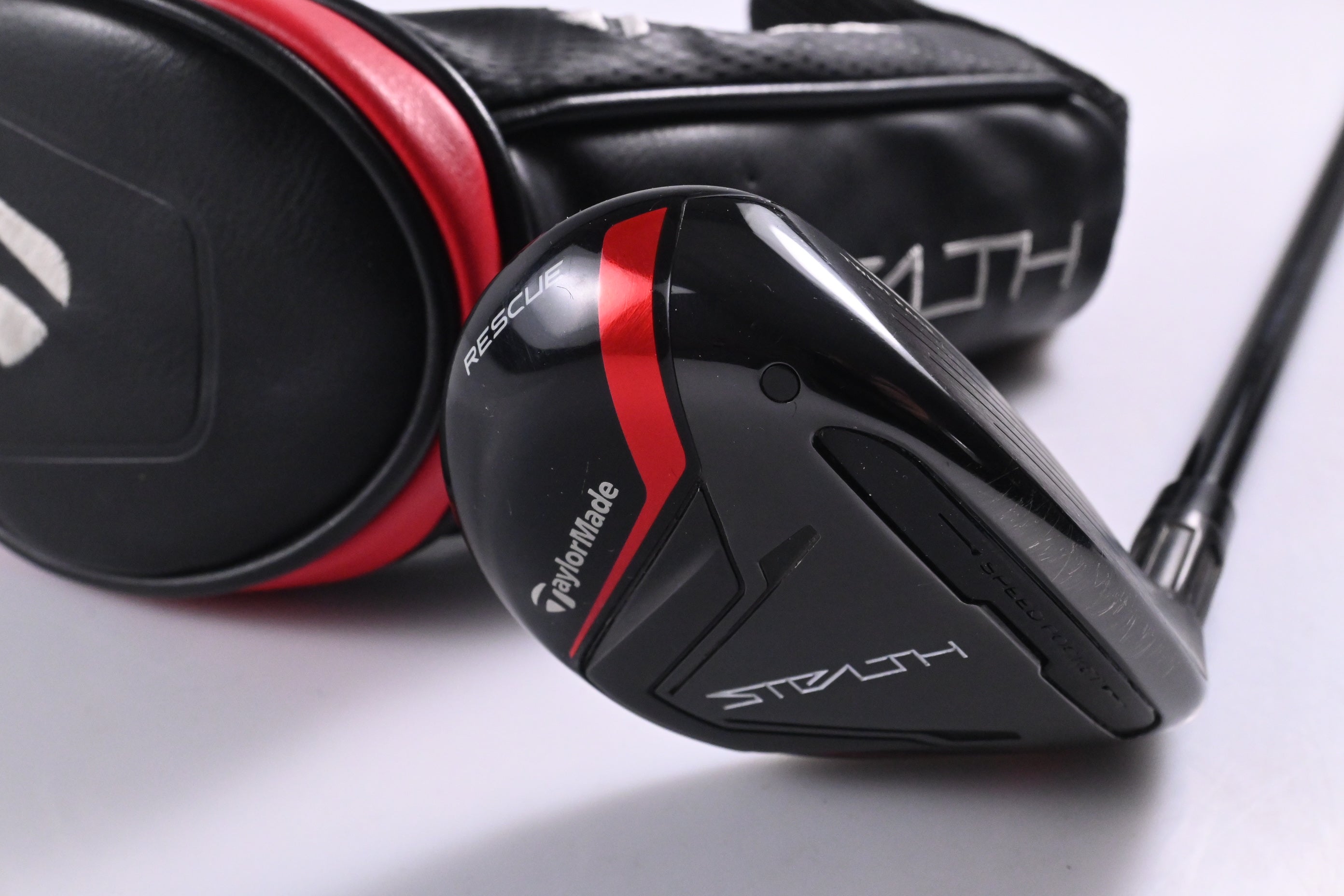 Taylormade Stealth #6 Hybrid / 28 Degree / Senior Flex Ventus Red 5 Shaft