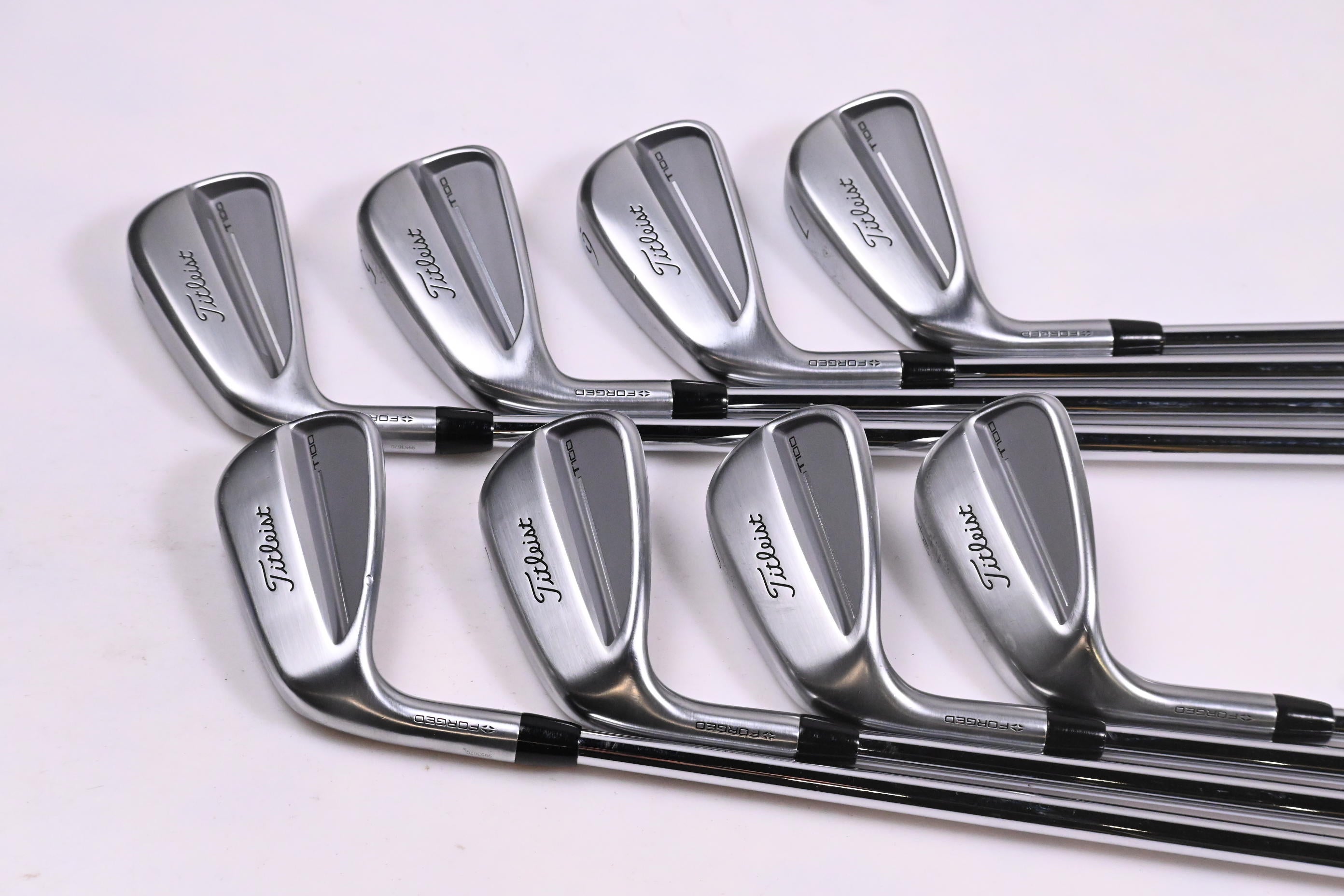 Left Hand Titleist T100 2025 Irons / 4-PW+49° / X-Flex N.S.Pro Modus³ Tour 120