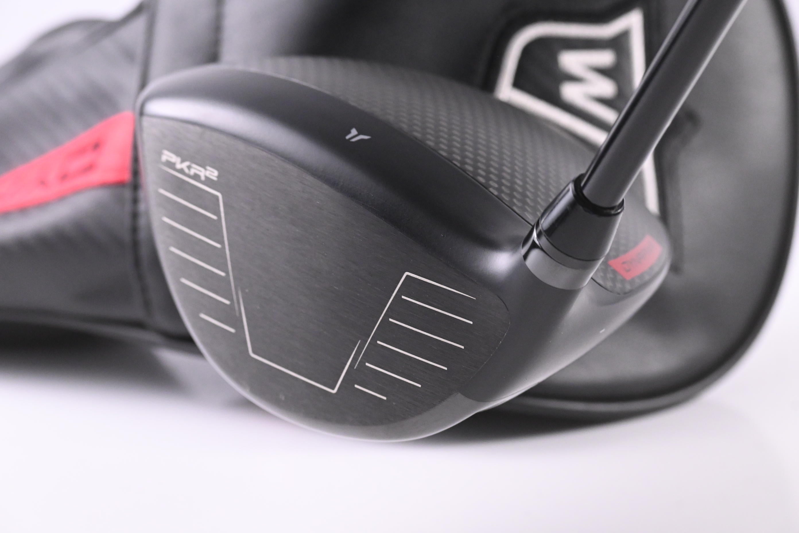 Wilson Dynapower Carbon 2023 Driver / 9 Degree / Stiff Flex HZRDUS Smoke Red RDX