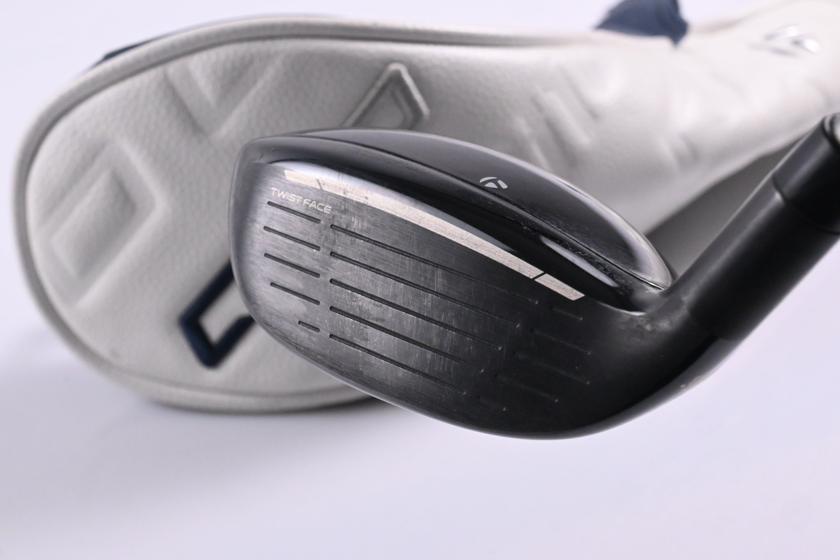 Taylormade Qi10 Max #4 Hybrid / 23 Degree / Regular Flex Speeder NS TCS 50 Shaft