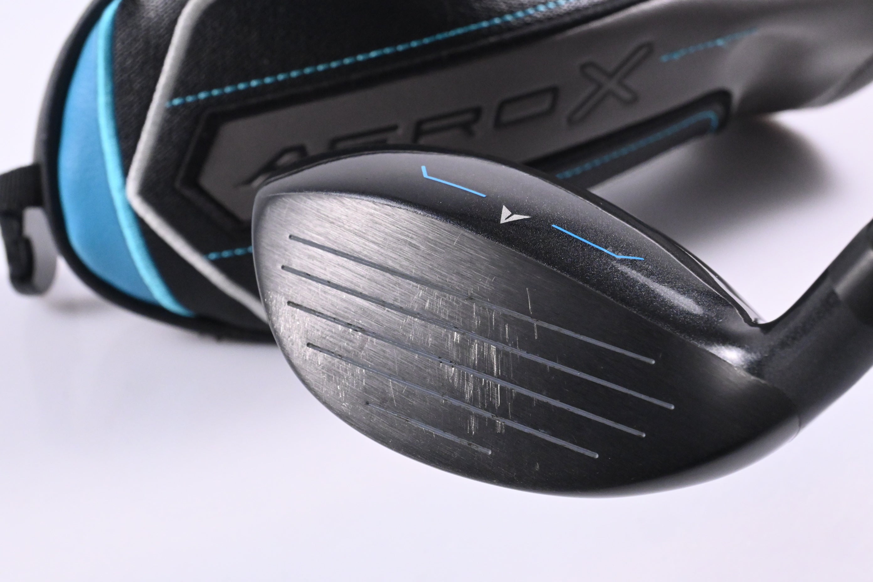 Benross Aero X #5 Hybrid / 28 Degree / Senior Flex Fujikura Vista Pro 50