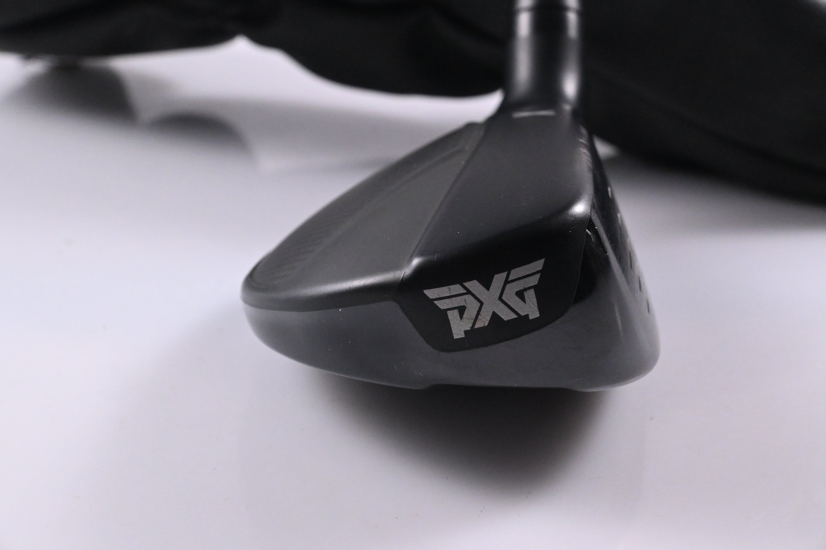 PXG 0317 X Gen4 #4 Hybrid / 22 Degree / Stiff Flex HZRDUS Smoke Black 80 Shaft