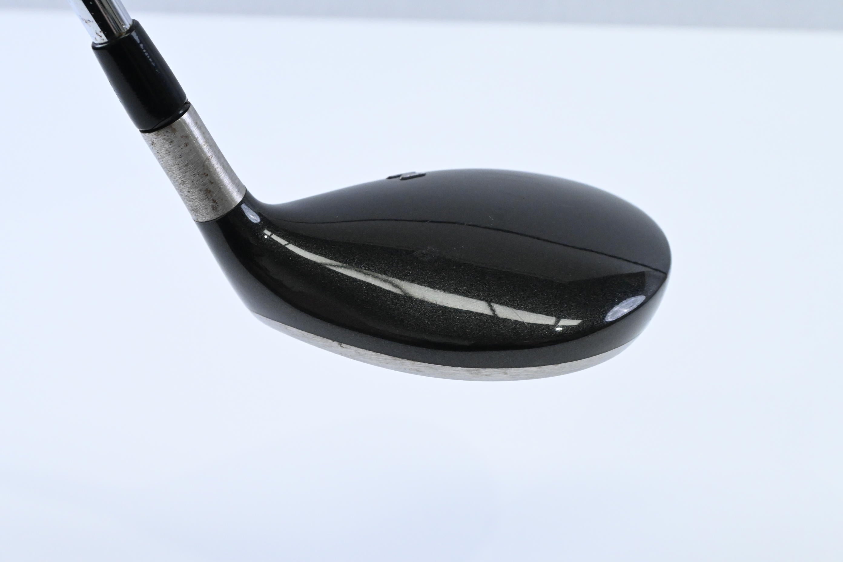 Titleist 904 F #3 Wood / 15 Degree / Regular Flex Dynamic Gold Shaft