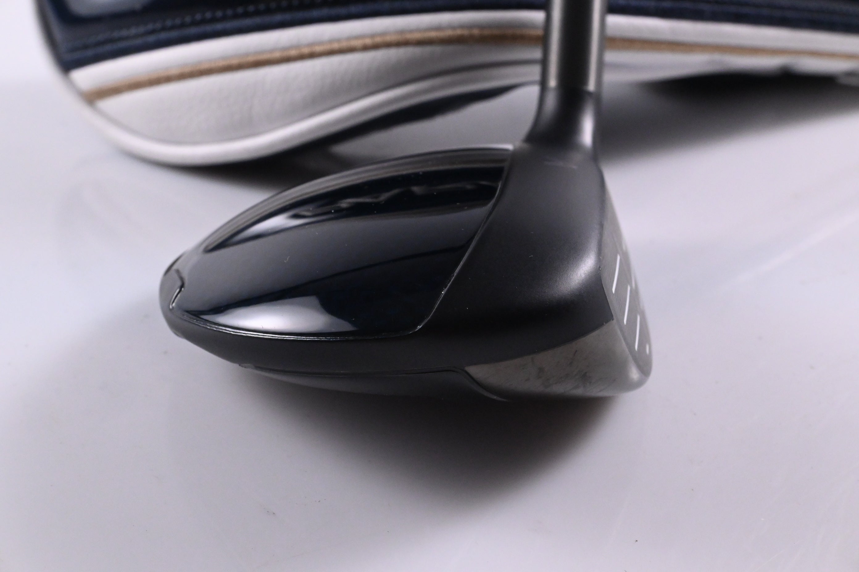 Callaway Paradym X #7 Wood / 21 Degree / Regular Flex Aldila Ascent Blue 50