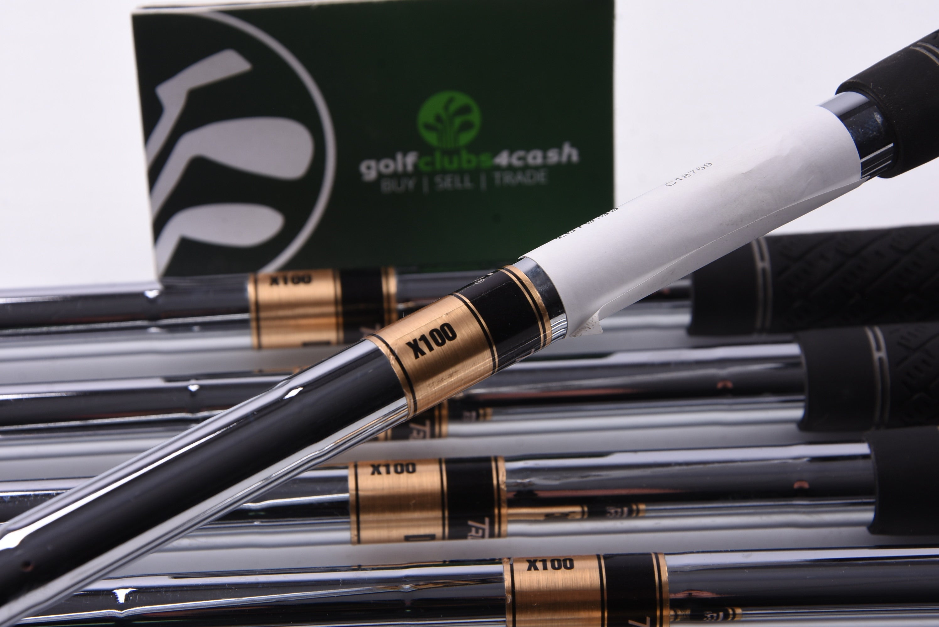 Callaway Apex Pro 21 Irons / 3-9 Iron / X-Flex Dynamic Gold X100 Shafts