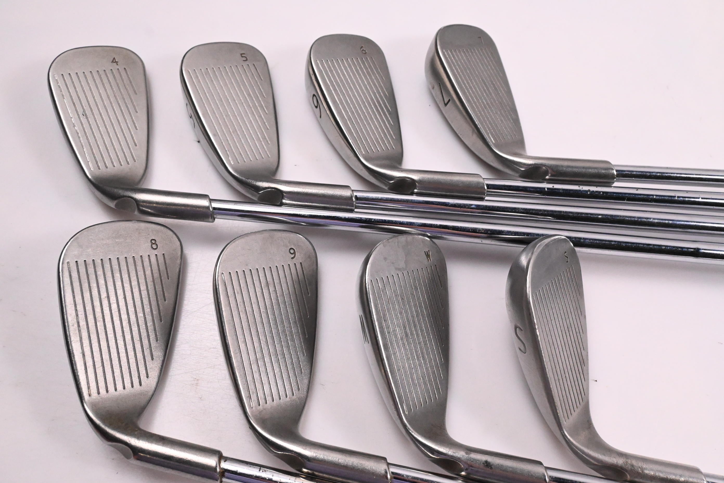Ping G2 Irons / 4-PW+SW / Black Dot / Regular Flex Ping Steel Shafts