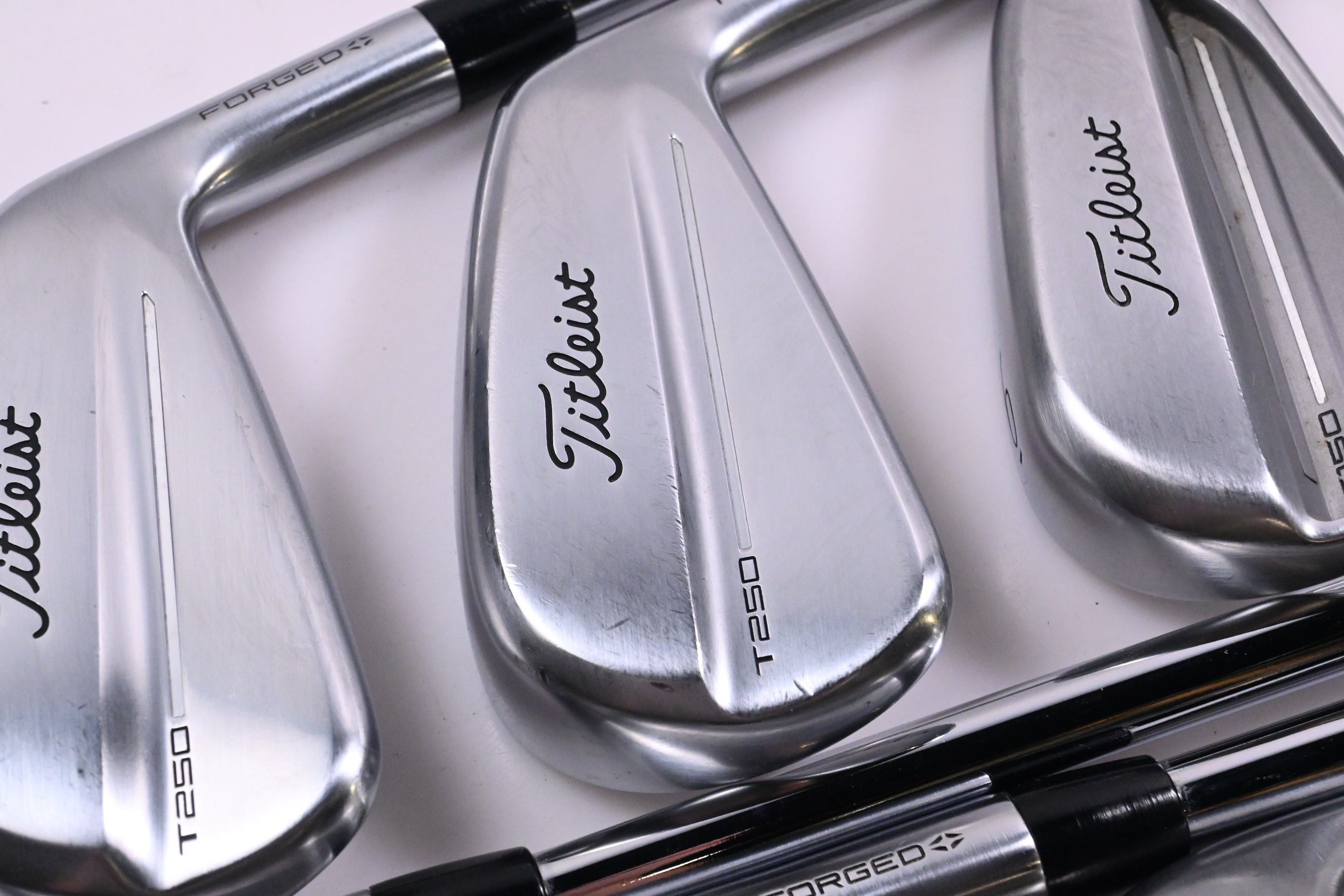 Titleist T250/T150 2025 Irons / 4-PW / Stiff Flex Project X LZ 120 Shafts