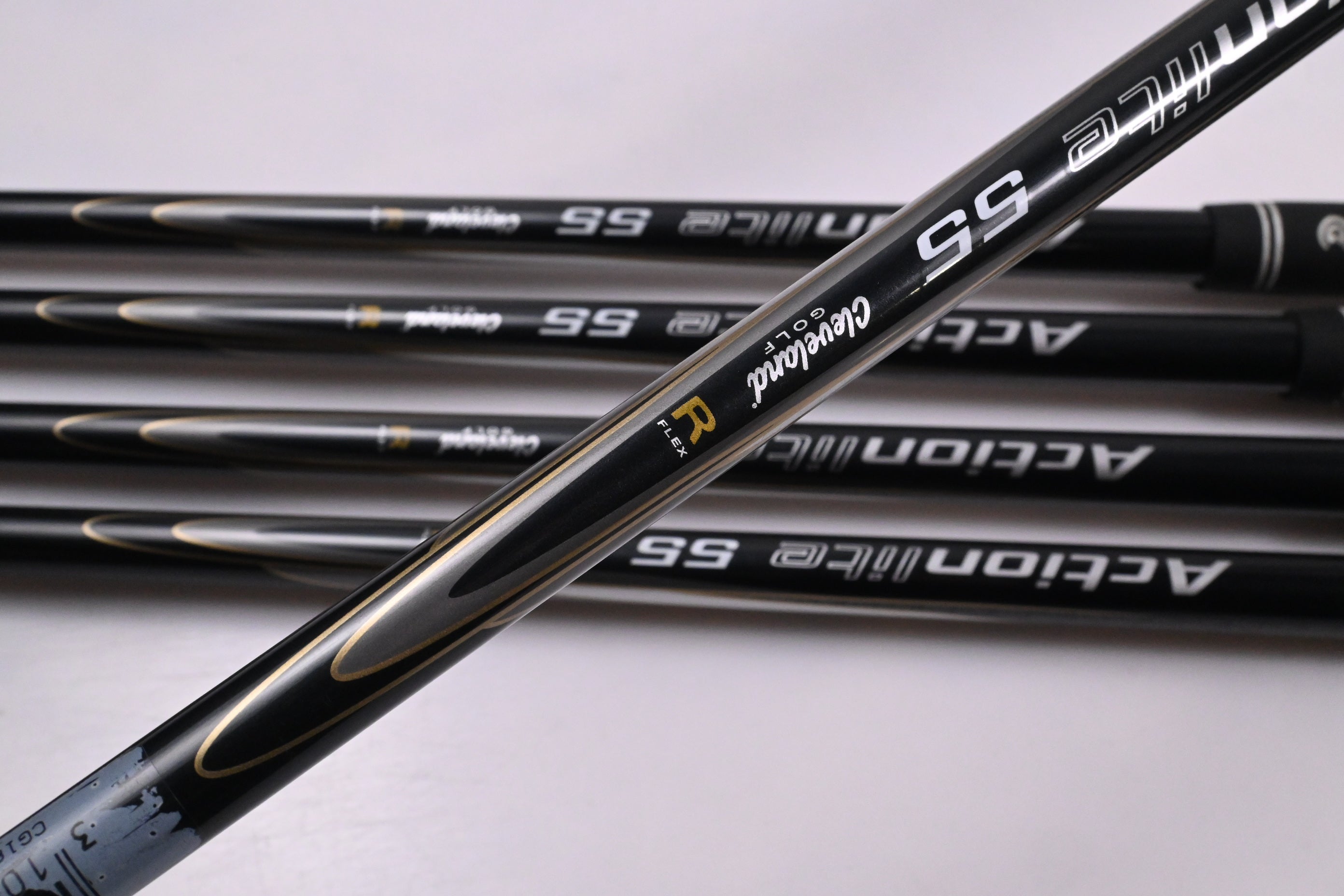 Cleveland CG16 Black Pearl Irons / 6-PW / Regular Flex ActionLite 55 Shafts