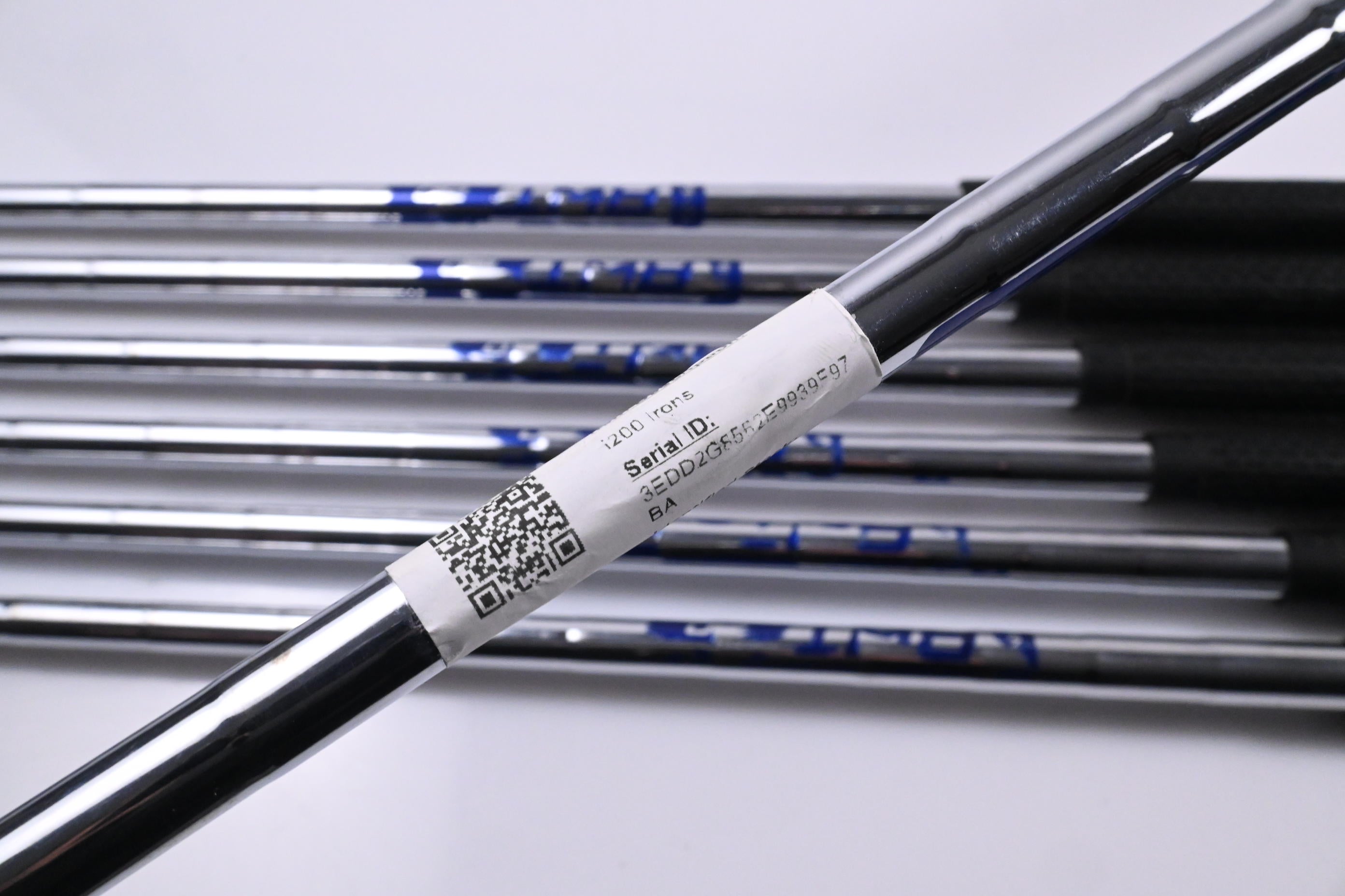 Ping i200 Irons / 4-PW / Red Dot / Regular Flex Ping AWT 2.0 Steel Shafts