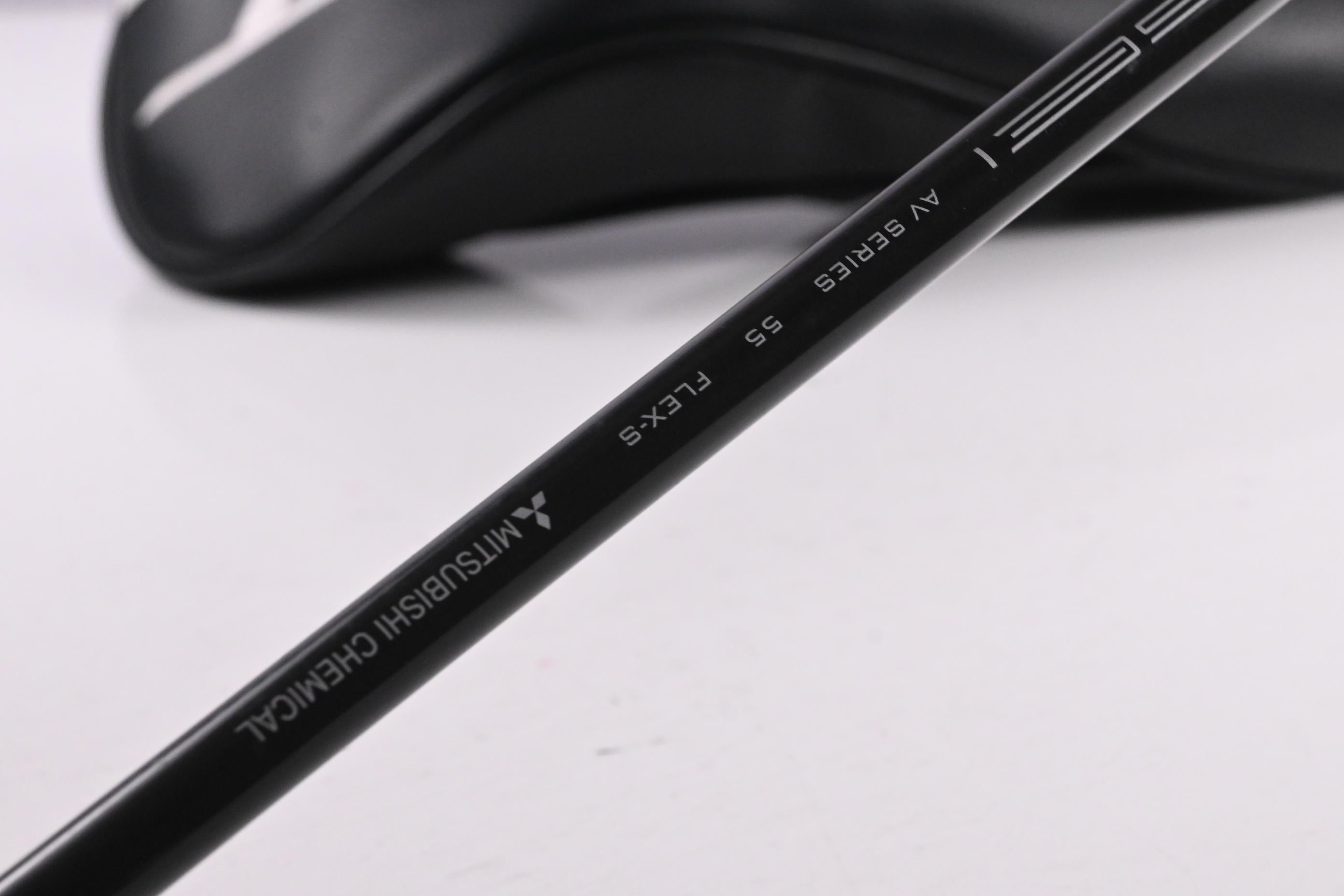 Titleist TSR3 Driver / 9 Degree / Stiff Flex Mitsubishi Tensei AV Blue 55 Shaft