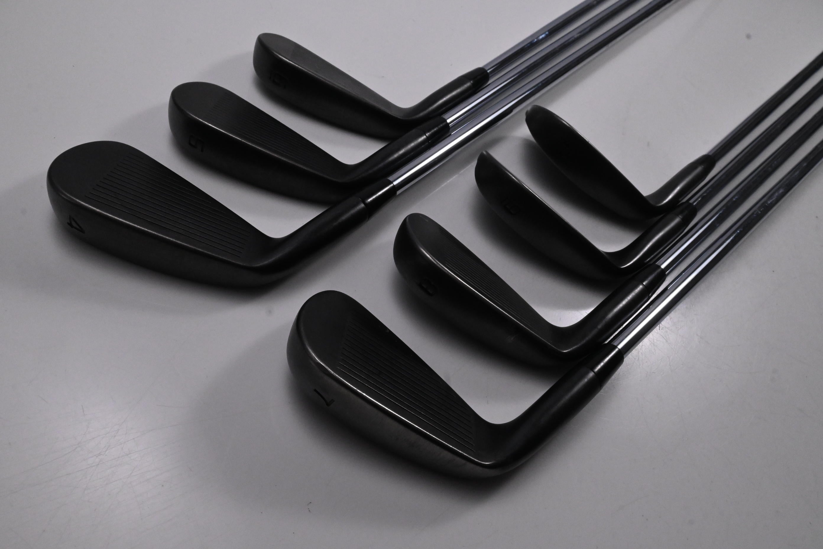 Cobra King Tour 2023 Irons / 4-PW / X-Flex N.S.PRO Modus3 Tour 120 Shafts