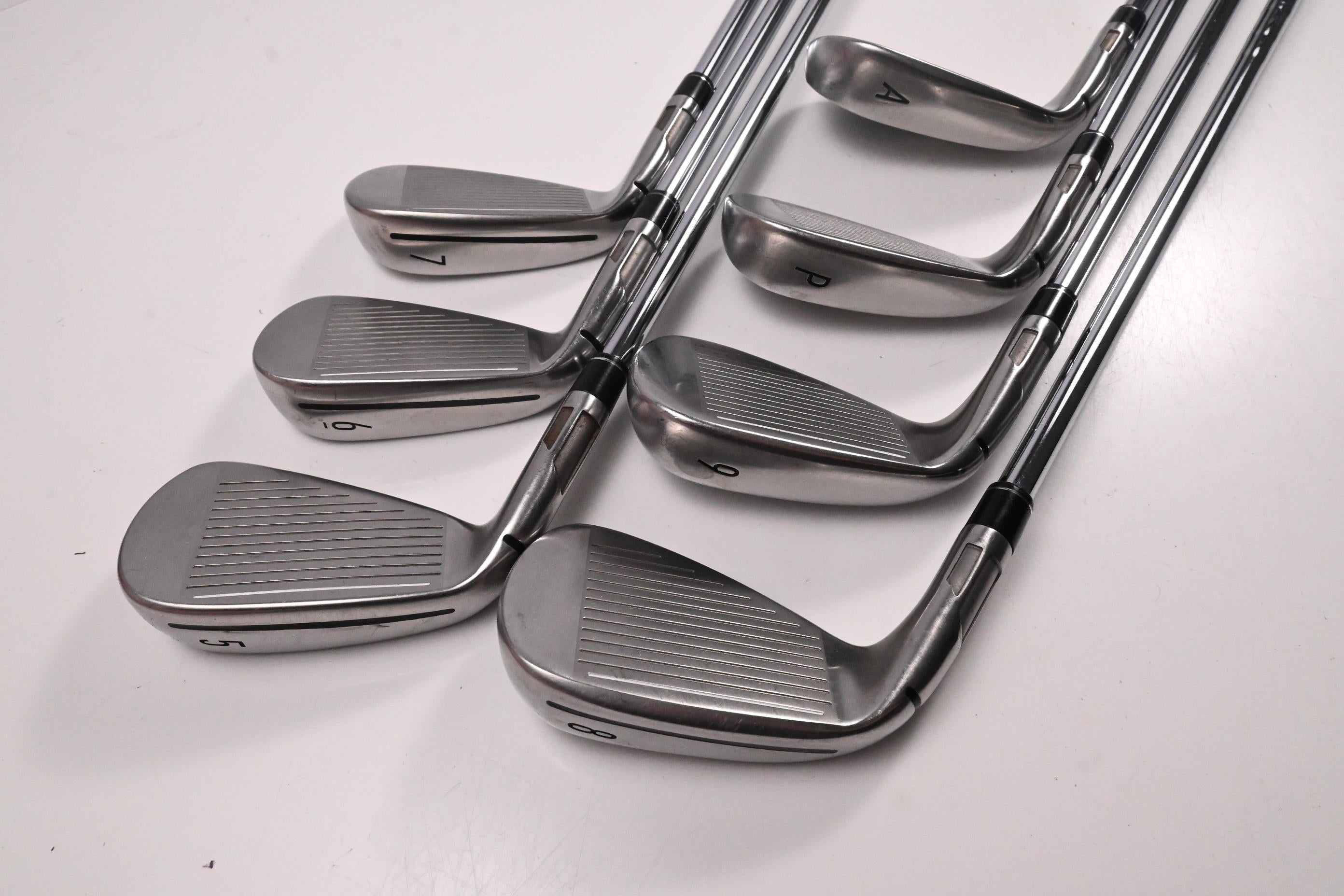 Taylormade Stealth Irons / 5-PW+AW / Regular Flex KBS MAX MT 85 Shafts