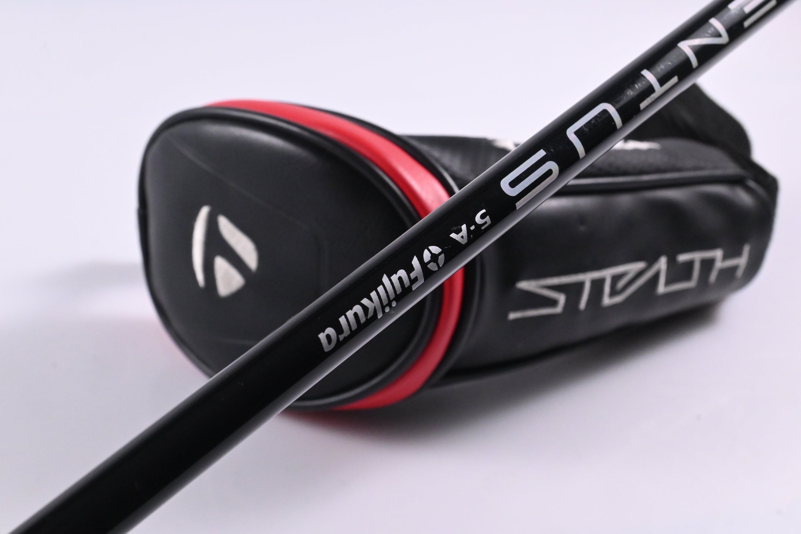 Taylormade Stealth #6 Hybrid / 28 Degree / Senior Flex Ventus Red 5 Shaft