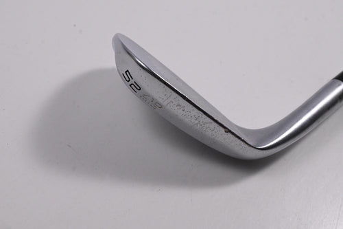 Cleveland RTX-4 Gap Wedge / 52 Degree / Stiff Flex Dynamic Gold S400 Shaft