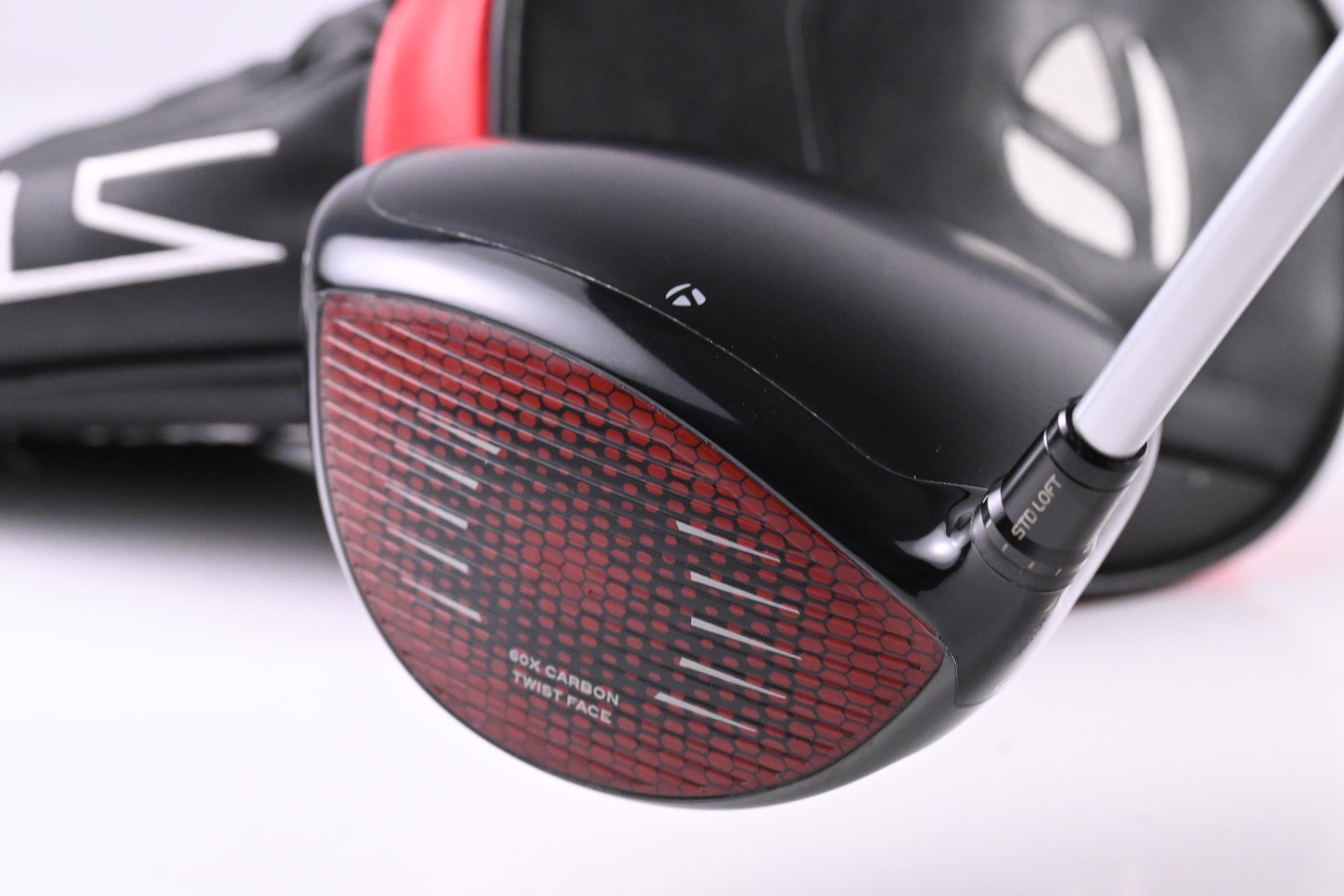 Taylormade Stealth Driver / 9 Degree / Regular Flex Aldila Ascent Red 60 Shaft