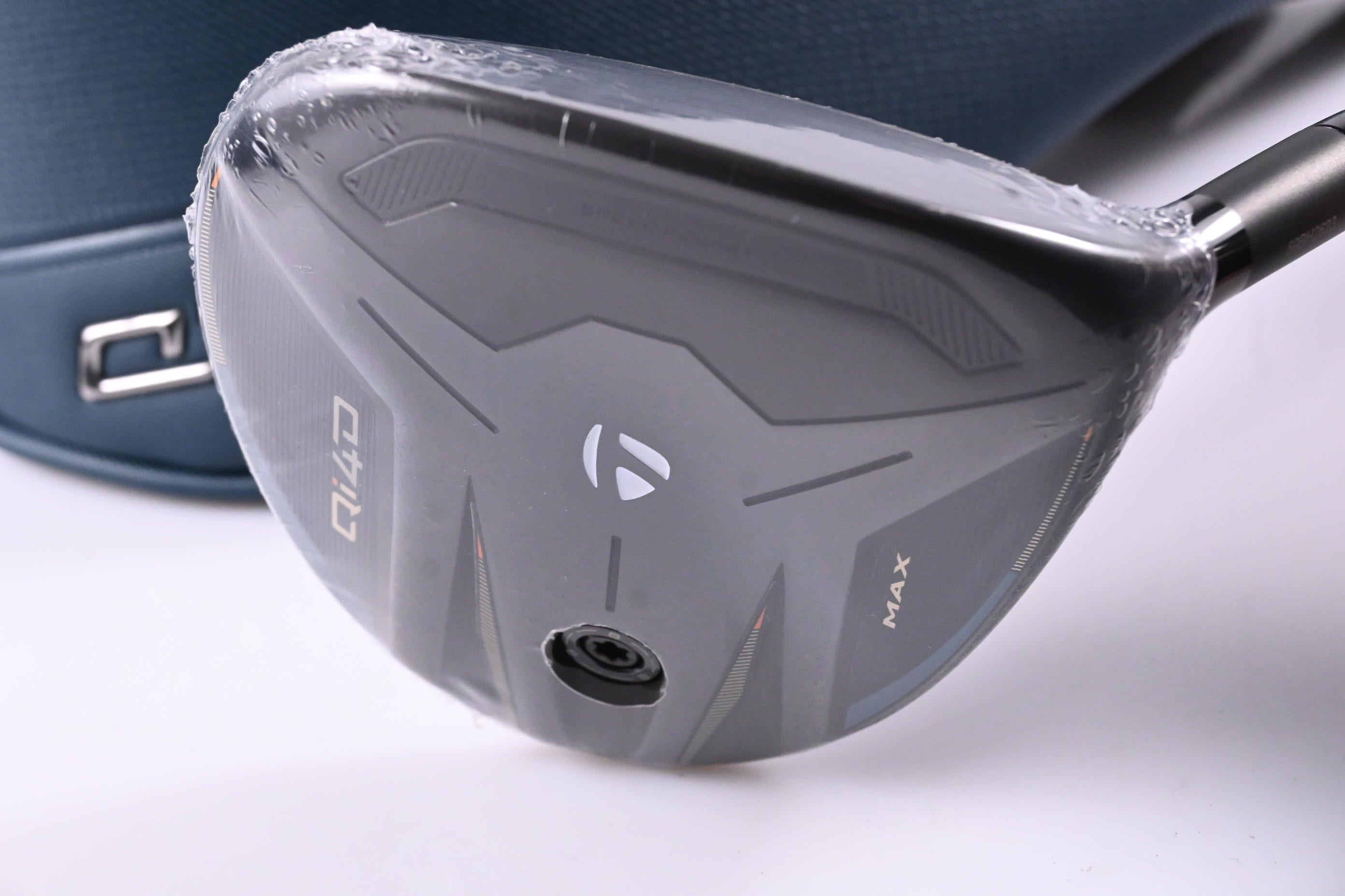Taylormade Qi4D Max #7 Wood / 21 Degree / Regular Flex REAX 55 Shaft