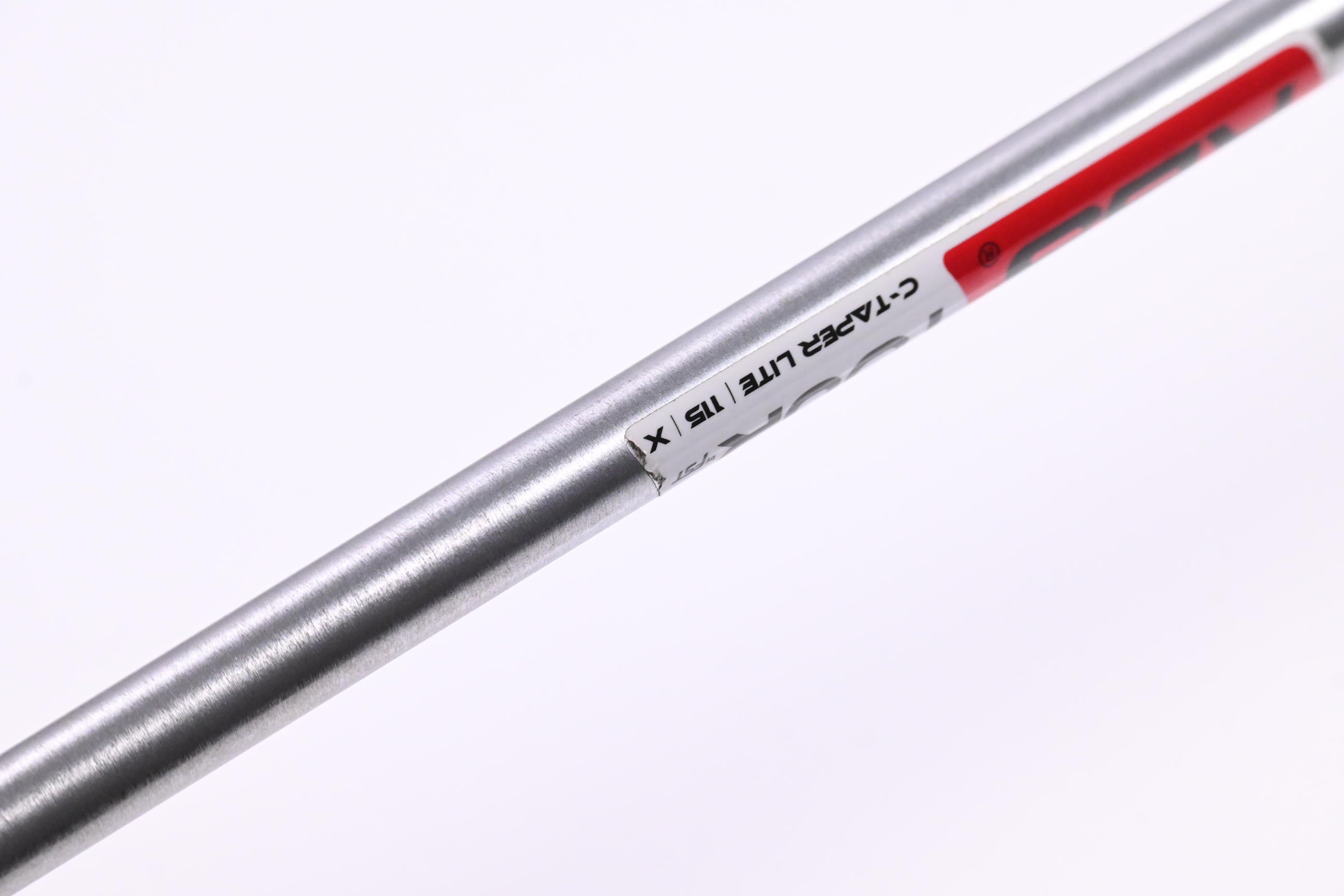 Wilson Staff D7 #7 Iron / 30.5 Degree / X-Flex KBS Tour C-Taper Lite 115 Shaft