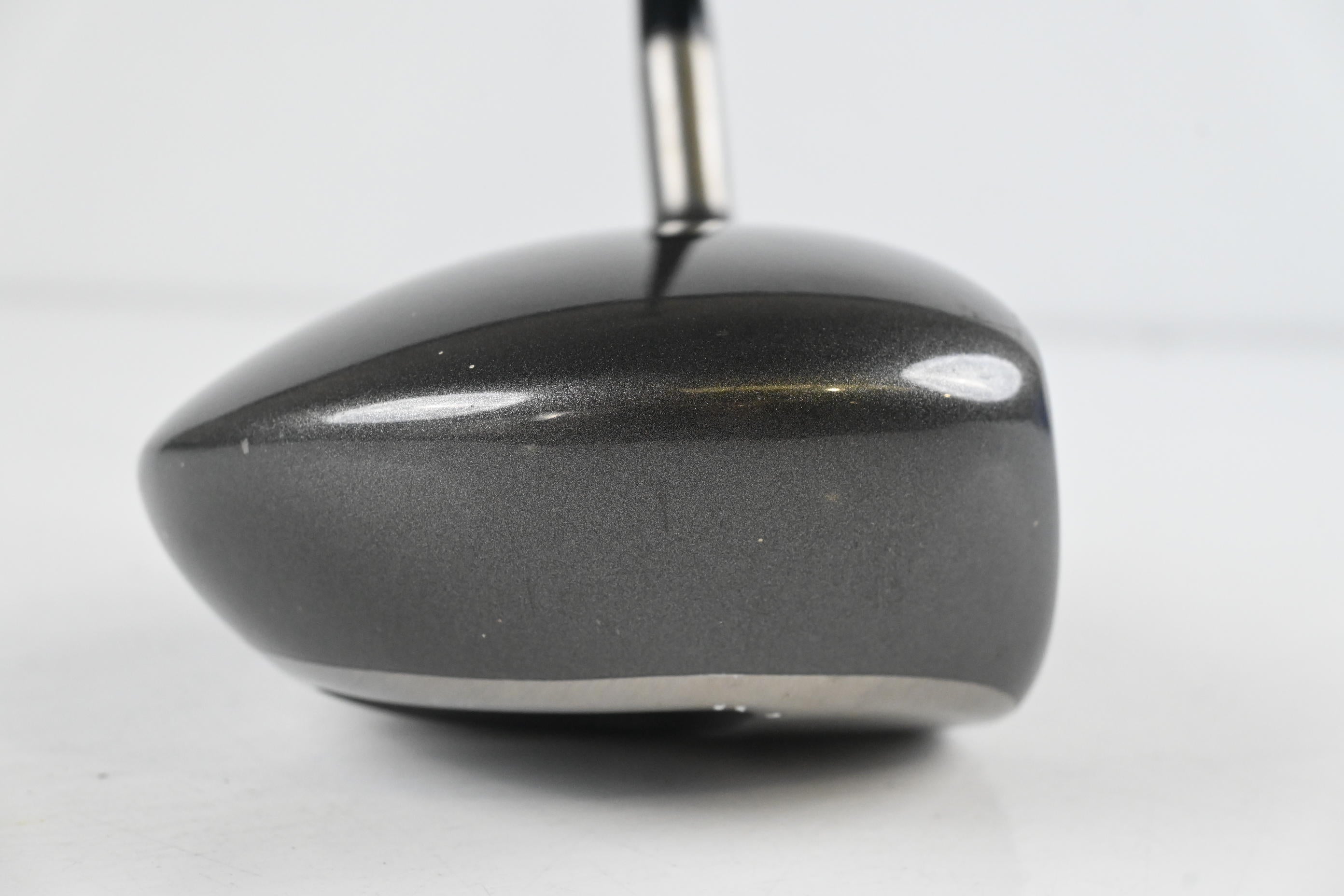 Titleist 975 J Driver / 9.5 Degree / Stiff Flex Grafalloy ProLite 35 Shaft