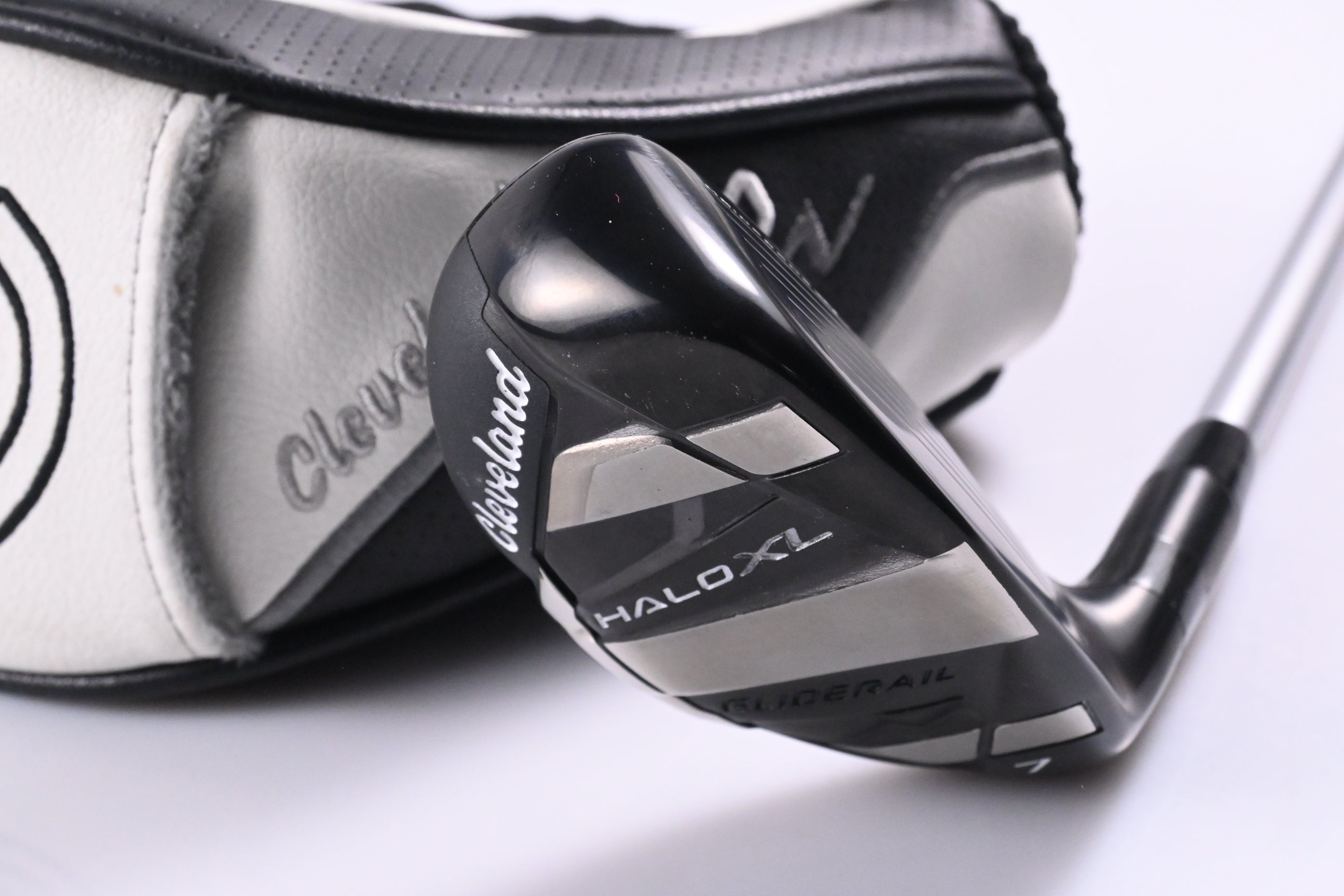 Ladies Cleveland Halo XL #7 Hybrid / 30 Degree / Ladies Flex Aldila Ascent 40